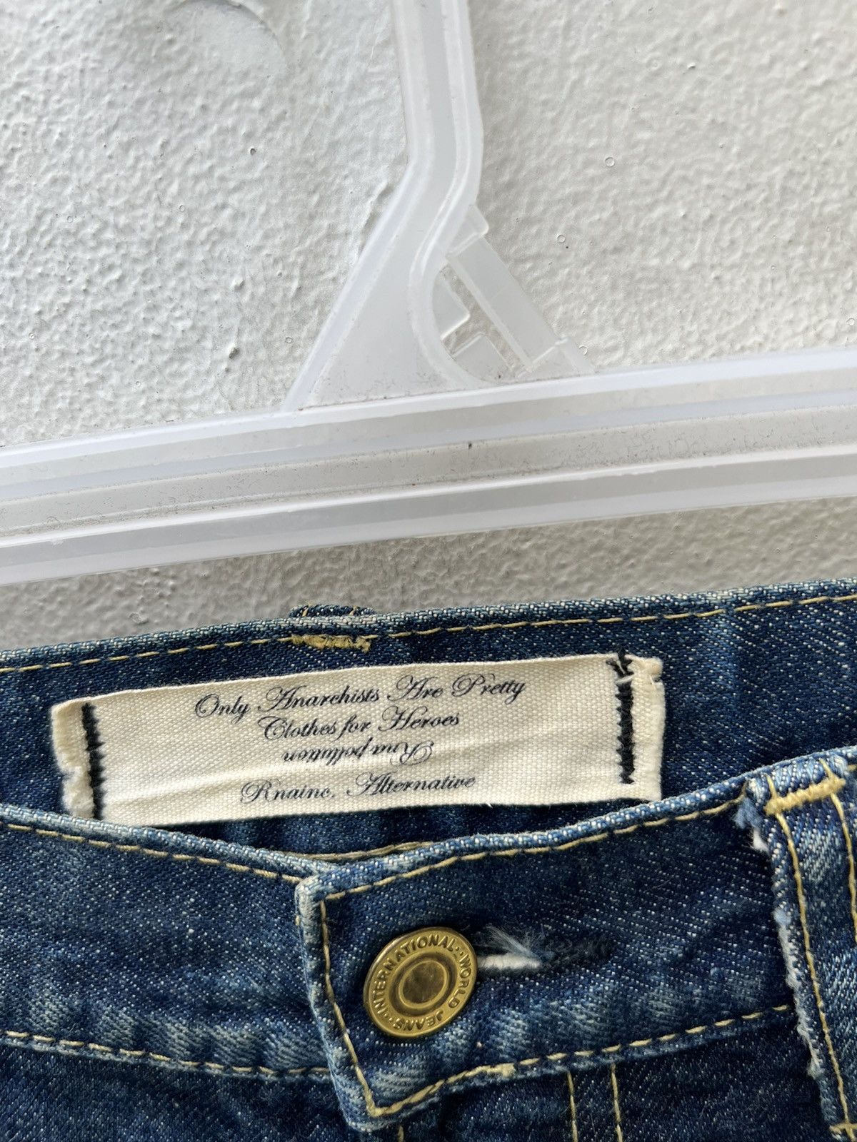 Vintage RNA "Only Anarchists Are Pretty Clothes For Heroes” Denim Size US 31 - 8 Thumbnail