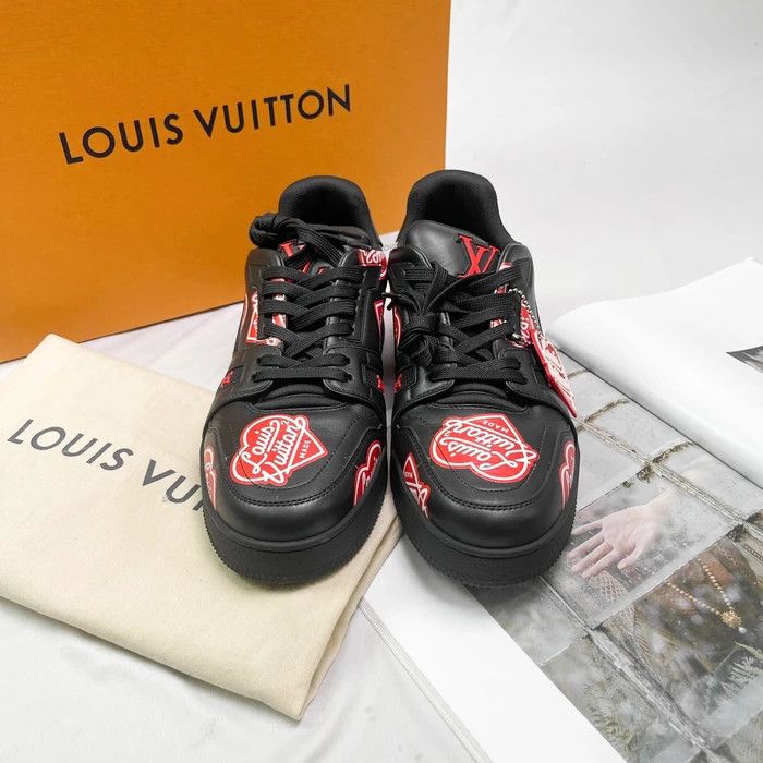Louis Vuitton Louis Vuitton x Nigo Trainer Sneaker Size US 7 / EU 40 - 2 Thumbnail