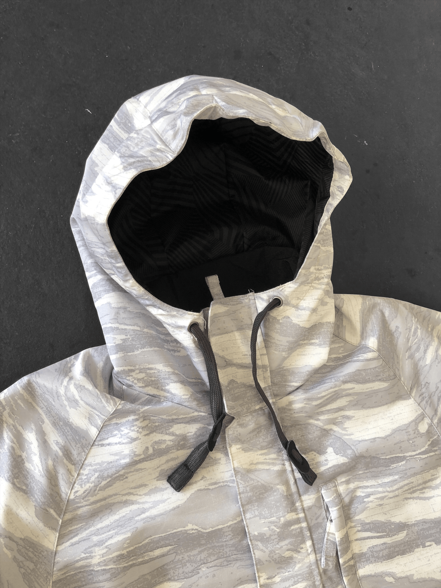 Japanese Brand ARBN NATURE SNOWBOARDING SNOW CAMO JACKET Size US M / EU 48-50 / 2 - 3 Thumbnail