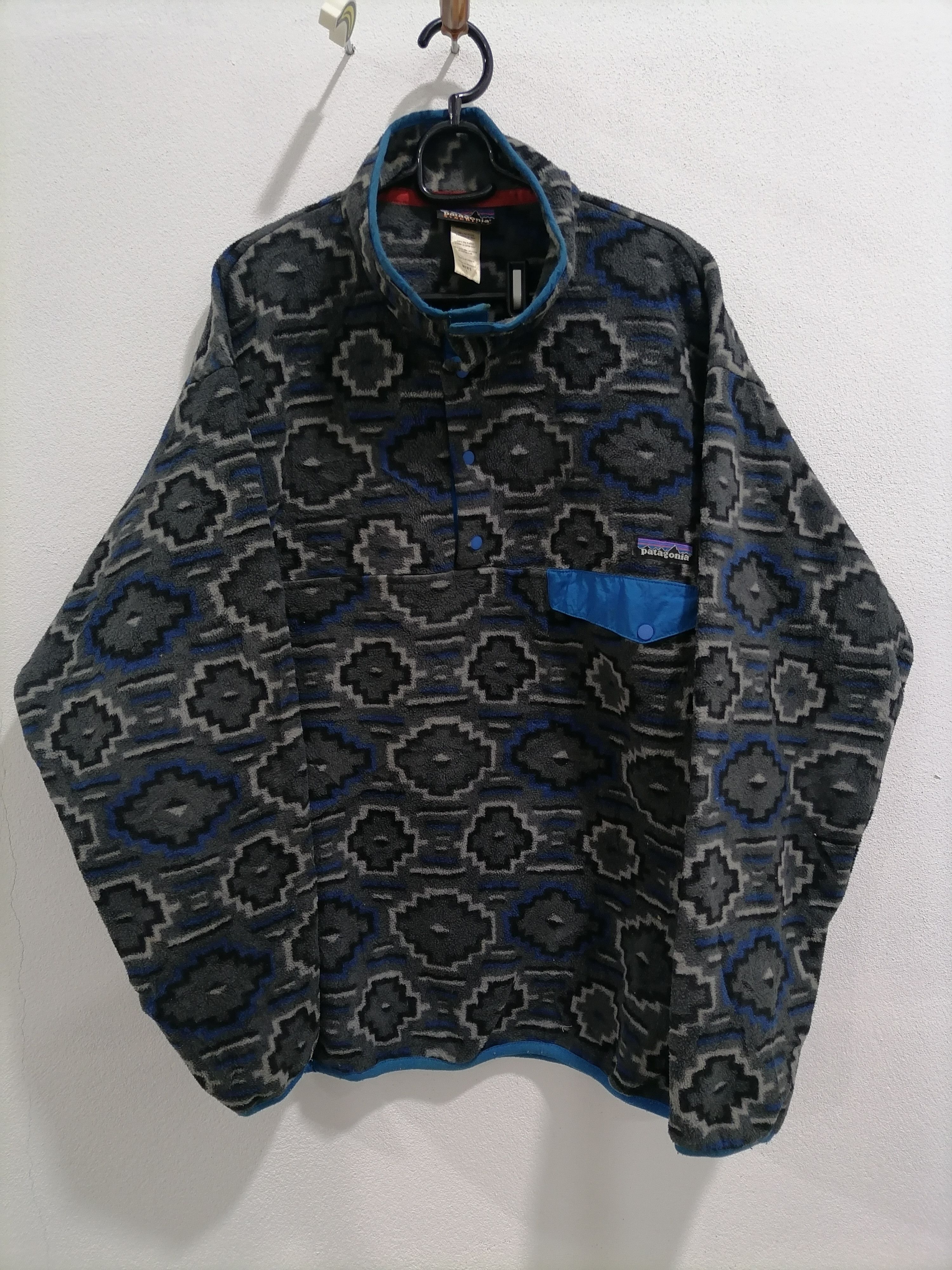 Patagonia × Vintage Vintage Patagonia Navajo Gemoetric Fleece Size US L / EU 52-54 / 3 - 1 Thumbnail