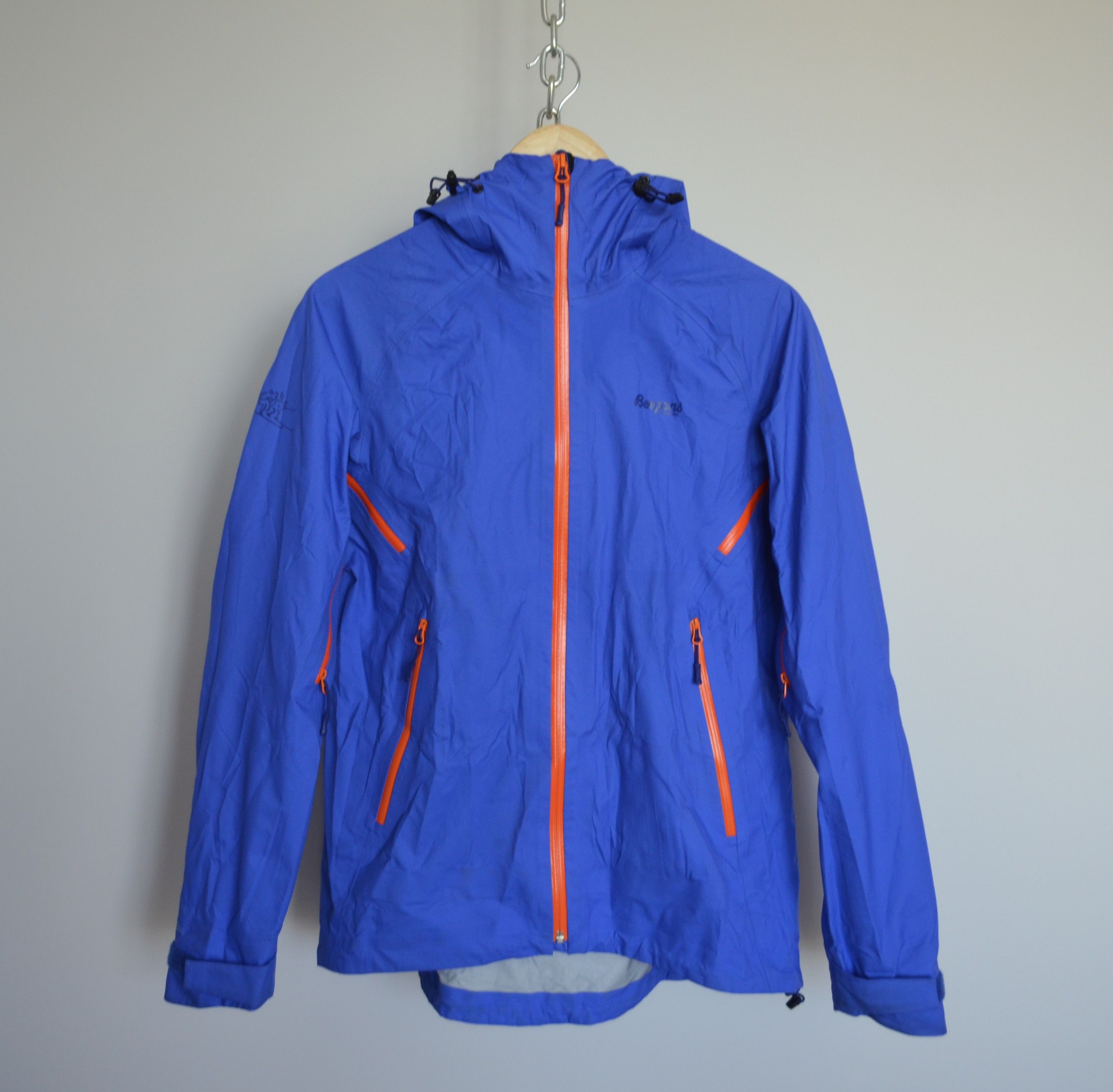 Other Bergans Of Norway Dermizax Women's Membran Jacket M Outdoor Size M / US 6-8 / IT 42-44 - 1 Thumbnail