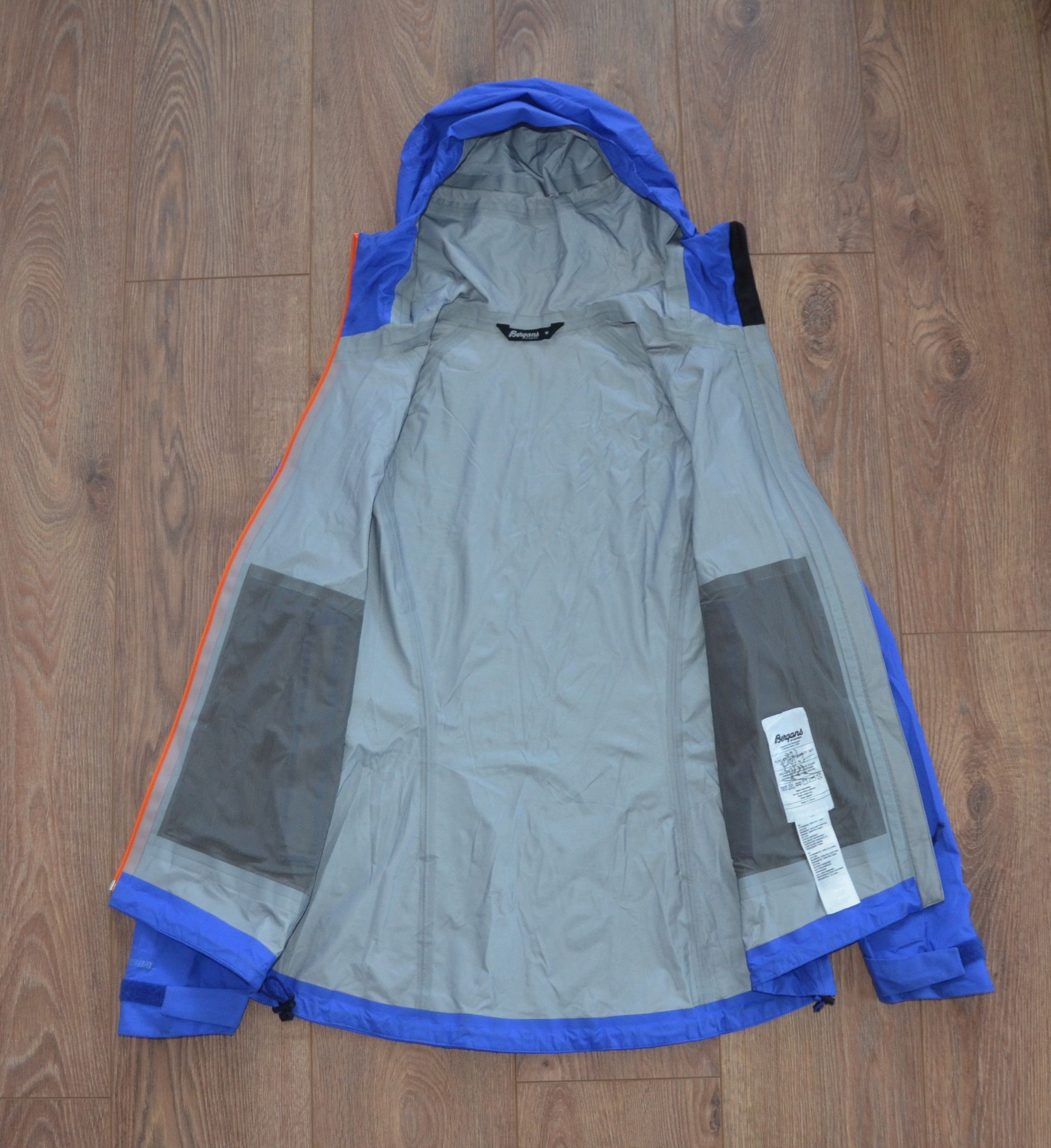 Other Bergans Of Norway Dermizax Women's Membran Jacket M Outdoor Size M / US 6-8 / IT 42-44 - 12 Thumbnail