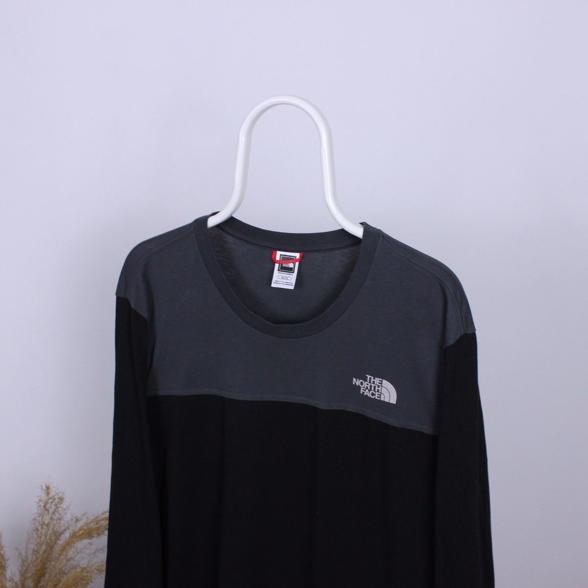 The North Face Vintage The North Face Long Sleeve Shirt Size US L / EU 52-54 / 3 - 1 Thumbnail