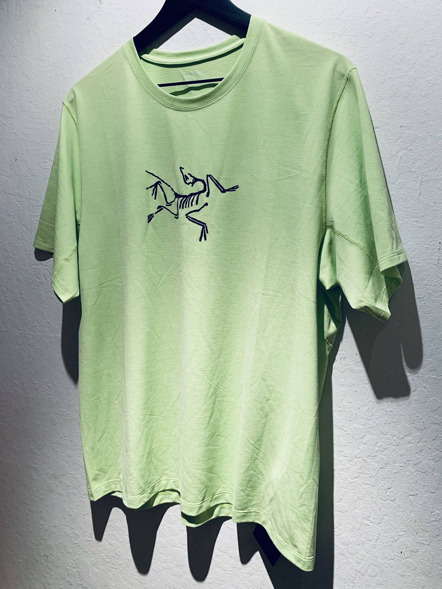 *RARE* New Arc’Teryx 3M Reflective Athletic Shirt