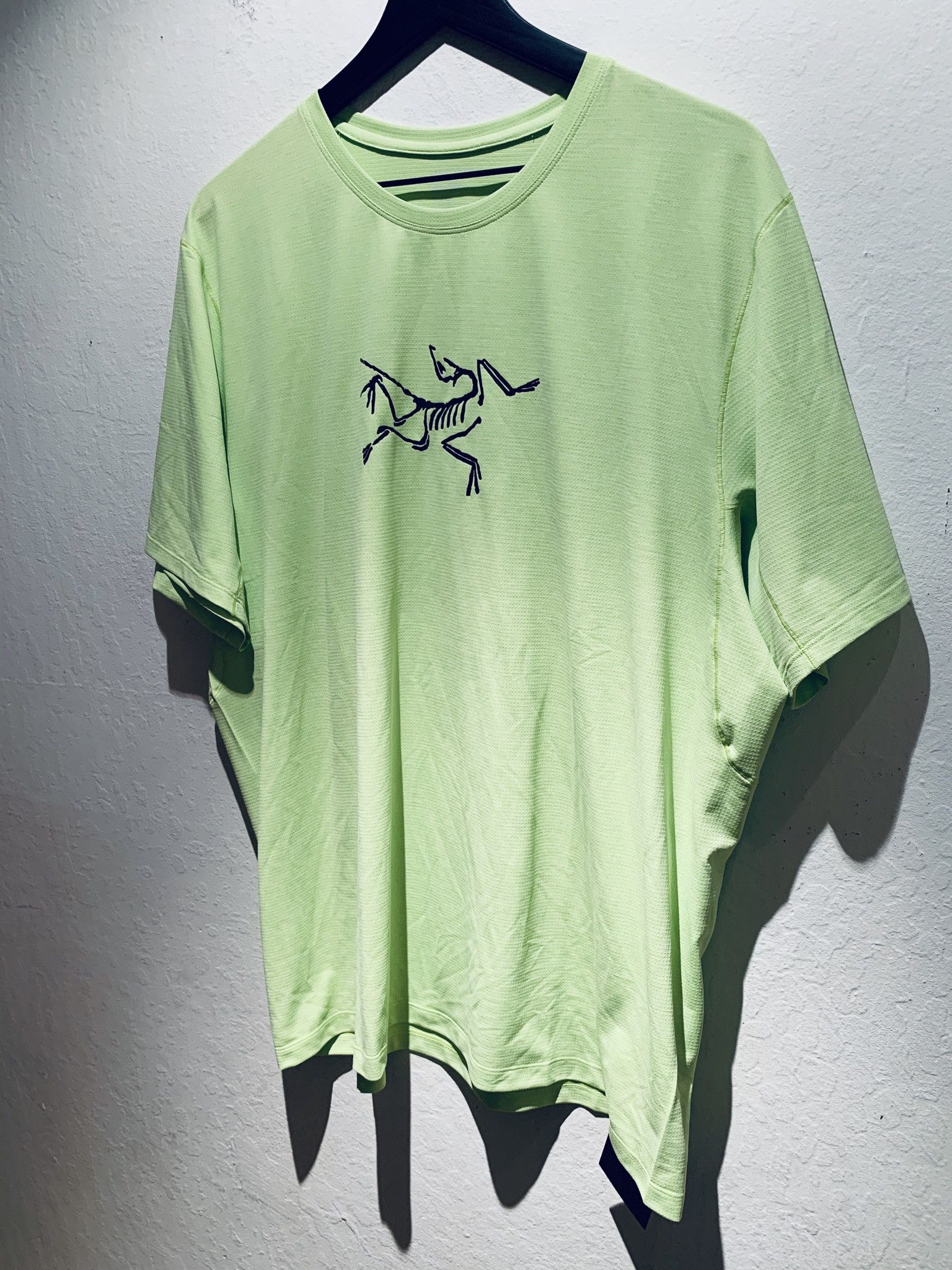 image of Arcteryx New Arc’Teryx 3M Reflective Athletic Shirt, Men's (Size XL)