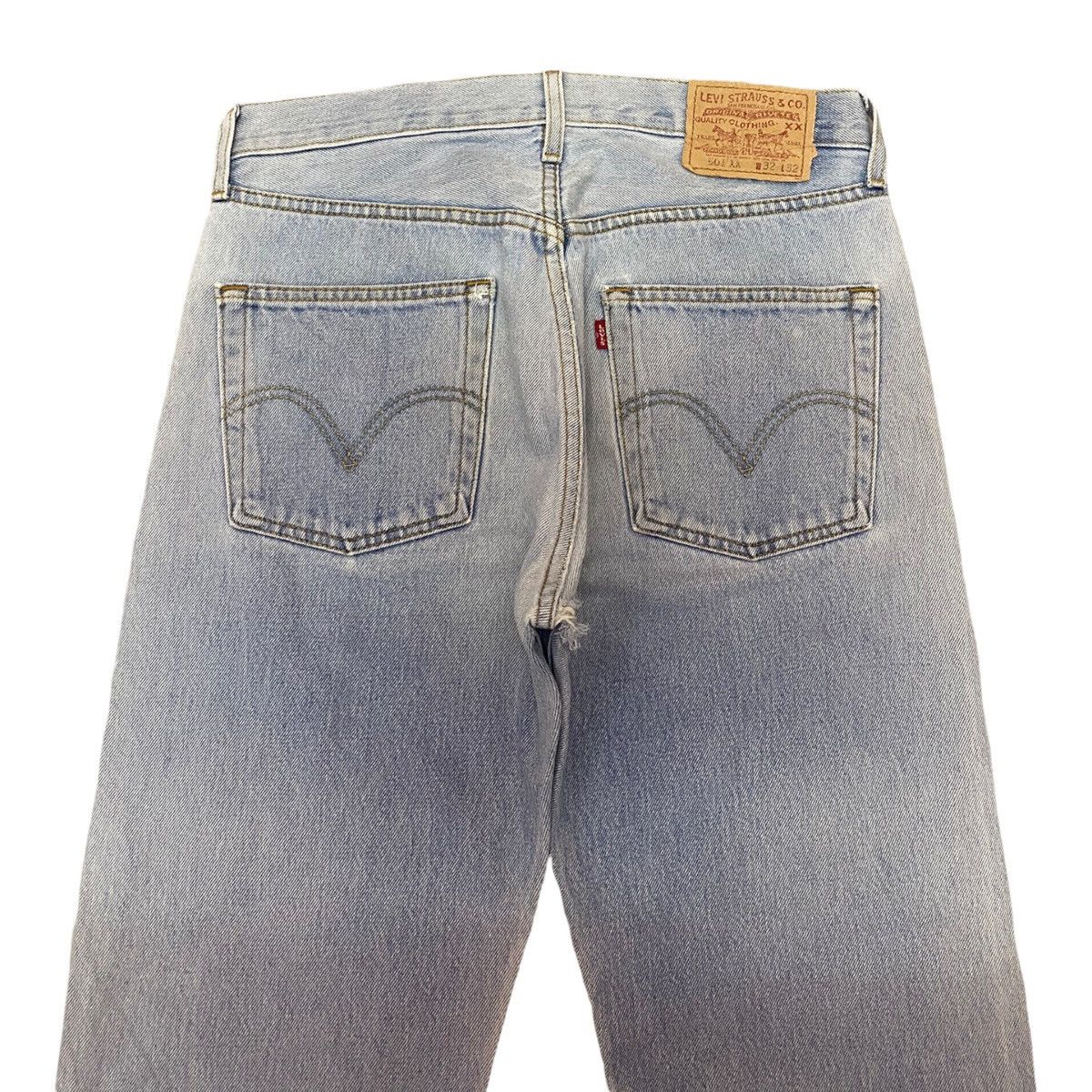 Kapital VINTAGE LEVI’S 80s 501 XX DIRTY DENIM JEANS Size US 31 - 2 Thumbnail