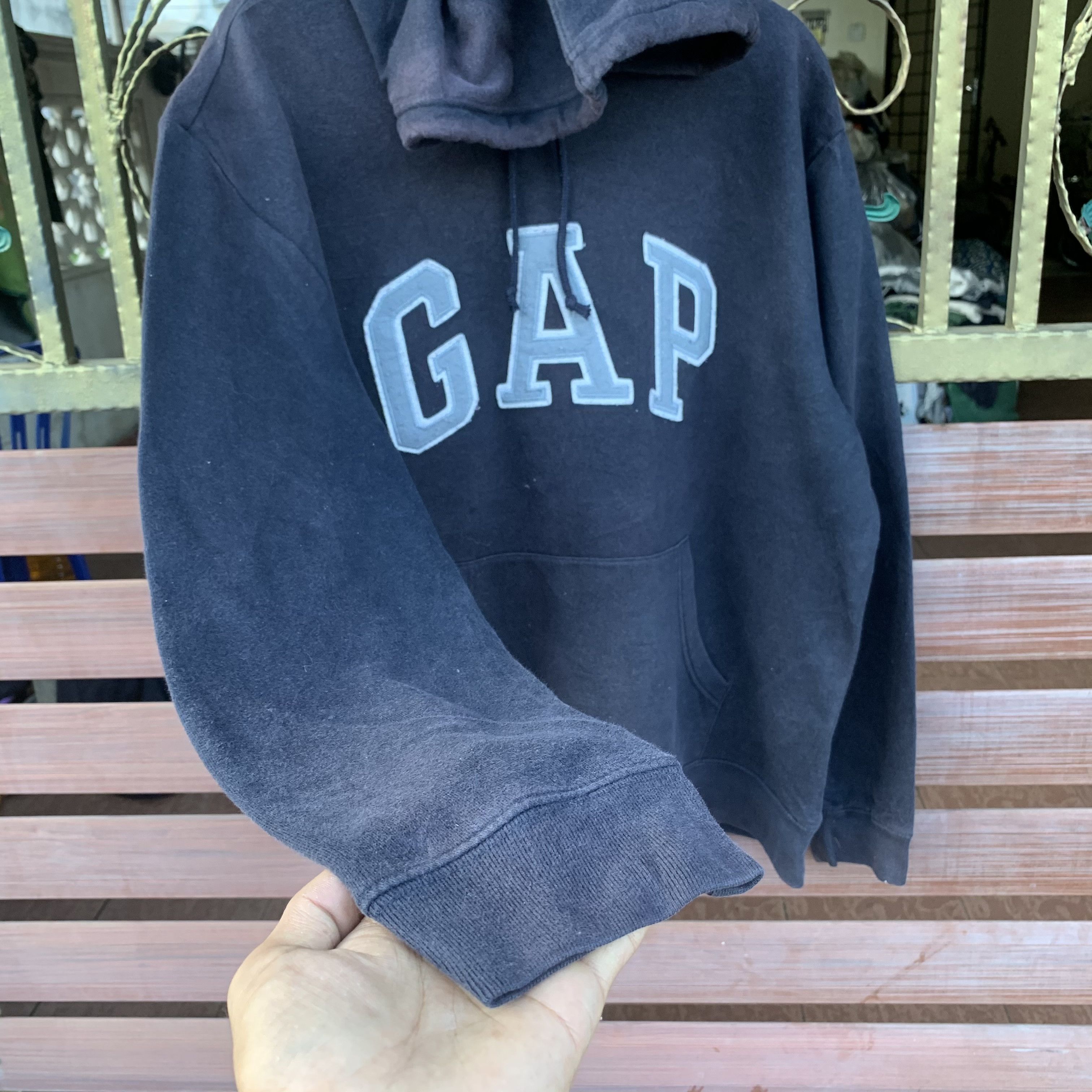Gap Gap Spell Out Hooded Faded Pullover Baggy Sweatshirts Size US XL / EU 56 / 4 - 3 Thumbnail