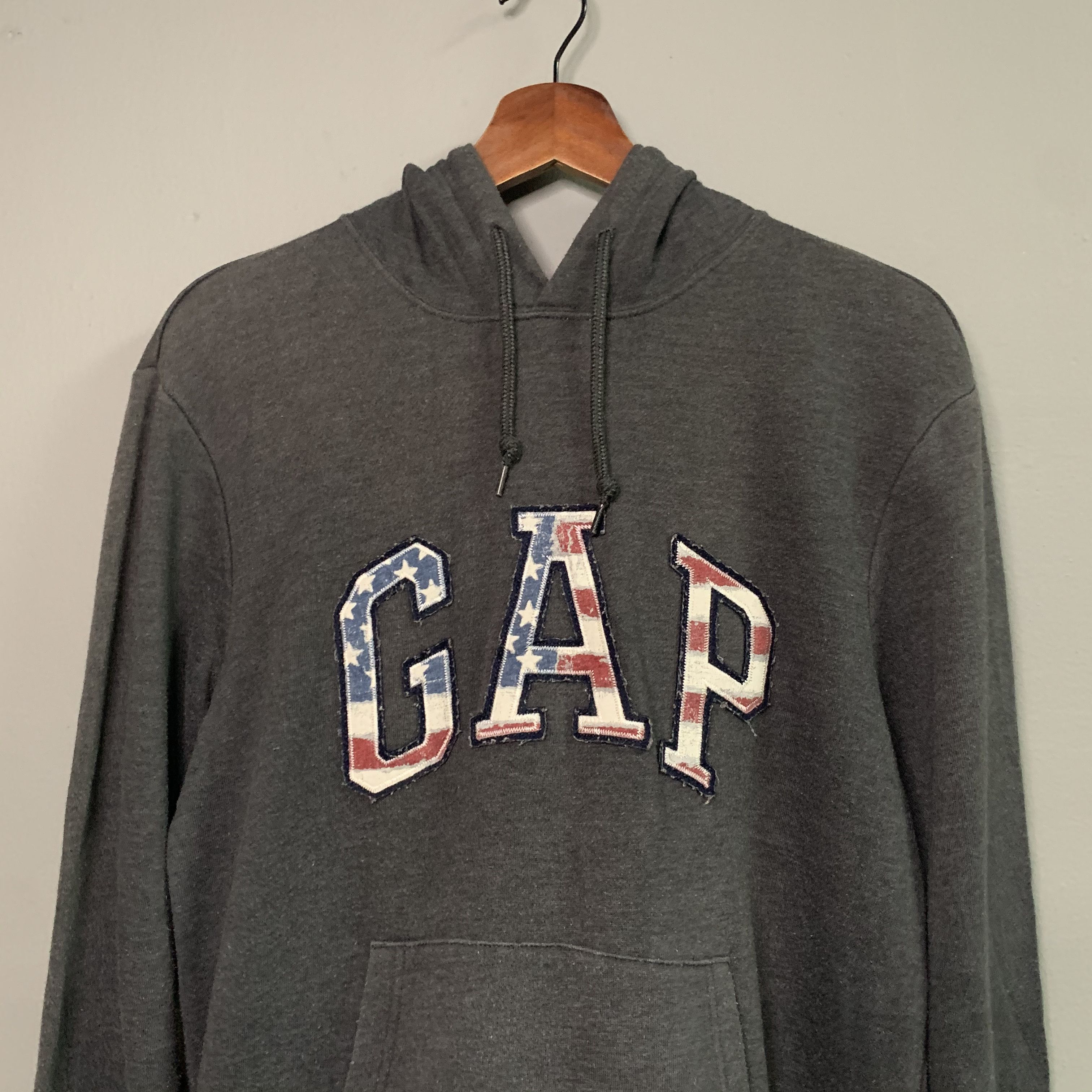 Gap Gap Brand BigLogo American Flag Inside Spell Hooded Sweater Size US M / EU 48-50 / 2 - 2 Thumbnail