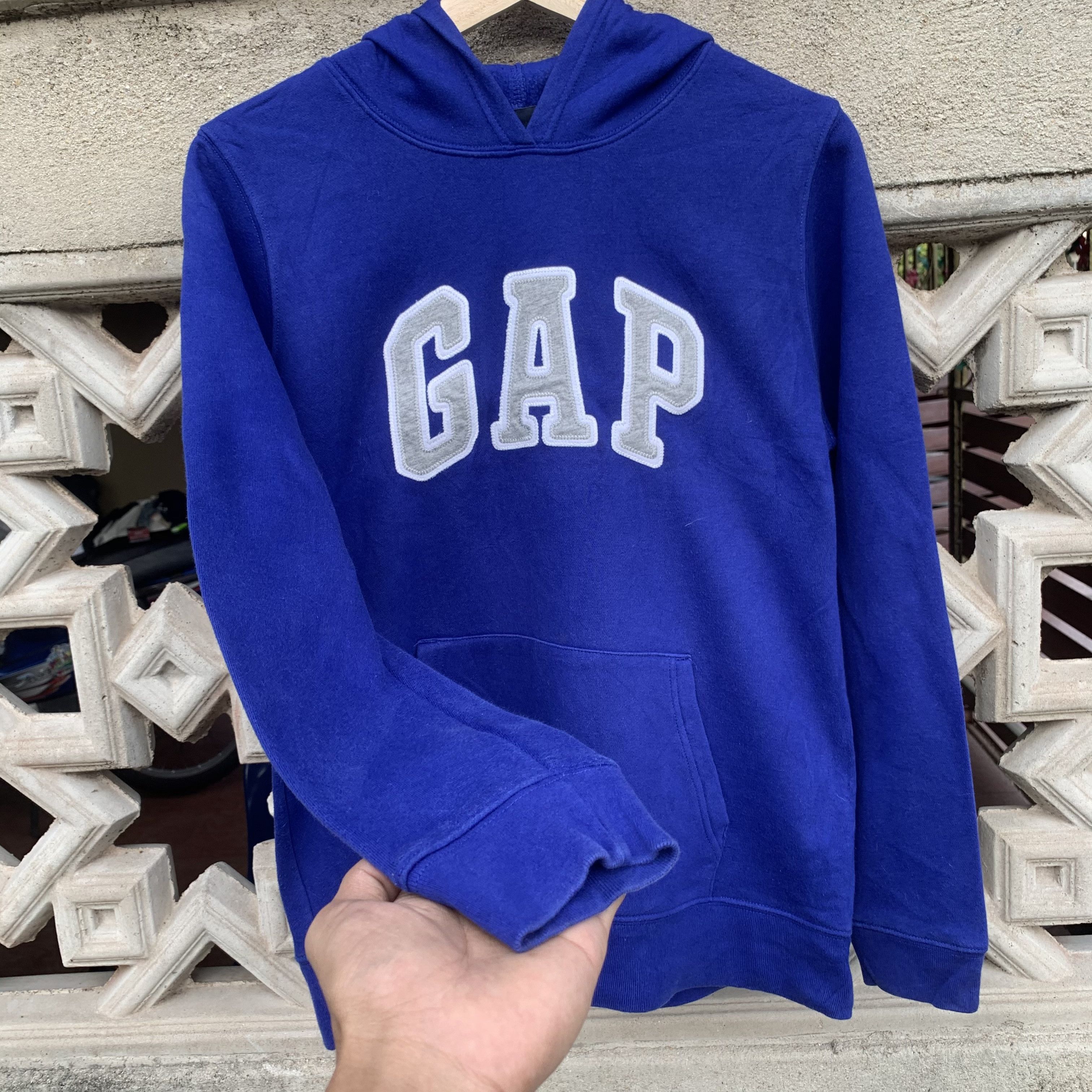 Gap Vintage Gap Spell Out Kanye Pullover Hooded Sweatshirts Size US L / EU 52-54 / 3 - 3 Thumbnail