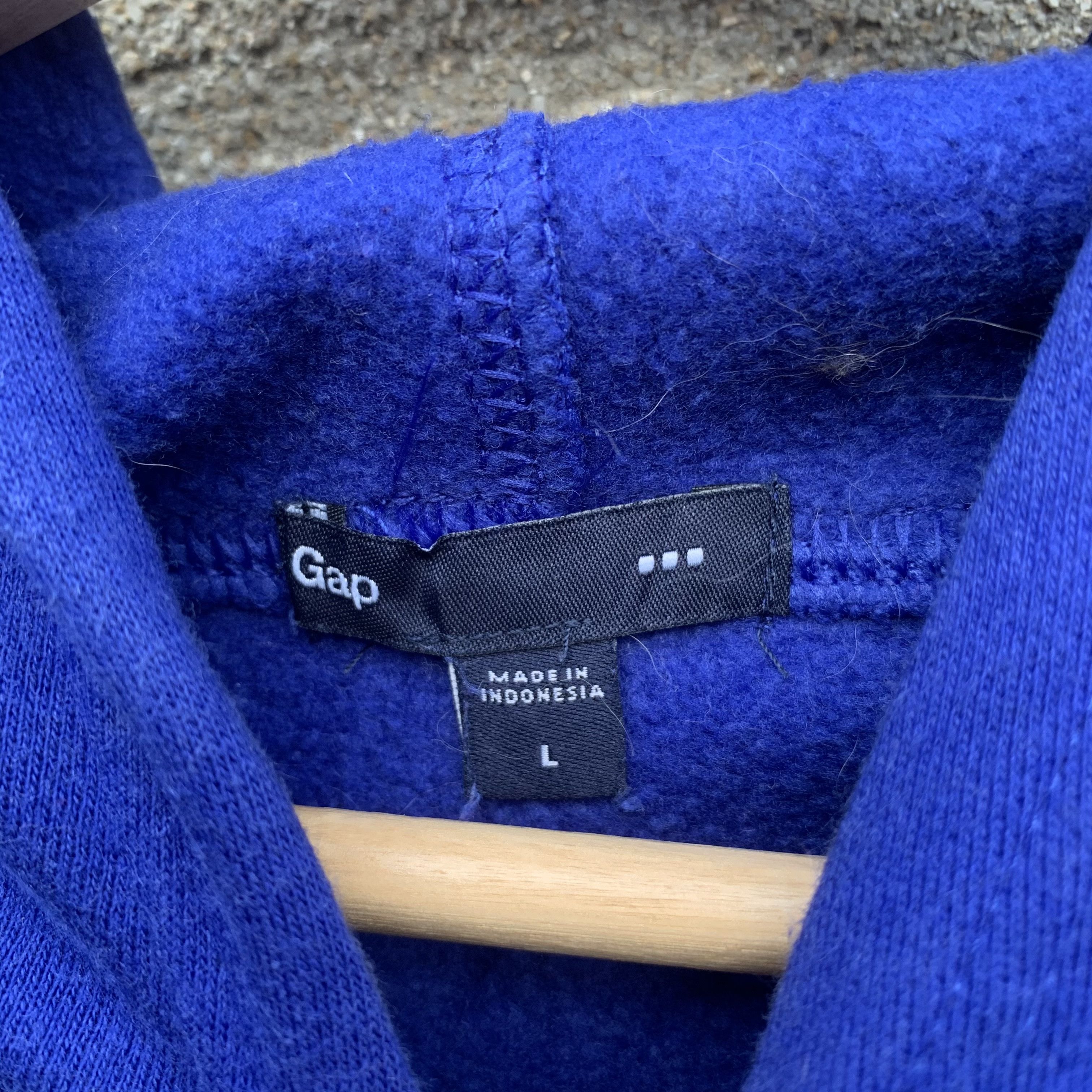 Gap Vintage Gap Spell Out Kanye Pullover Hooded Sweatshirts Size US L / EU 52-54 / 3 - 4 Thumbnail