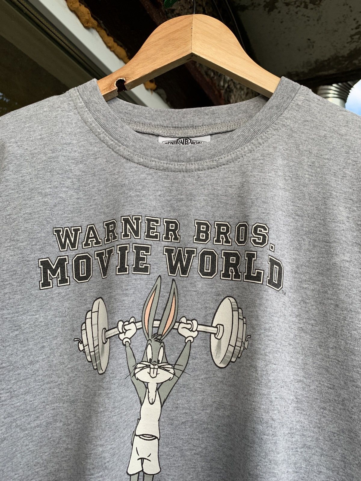 Cartoon Network 1997 Vintage Warner Bros Bugs Bunny Movie World Gym T-Shirt Size US M / EU 48-50 / 2 - 5 Thumbnail