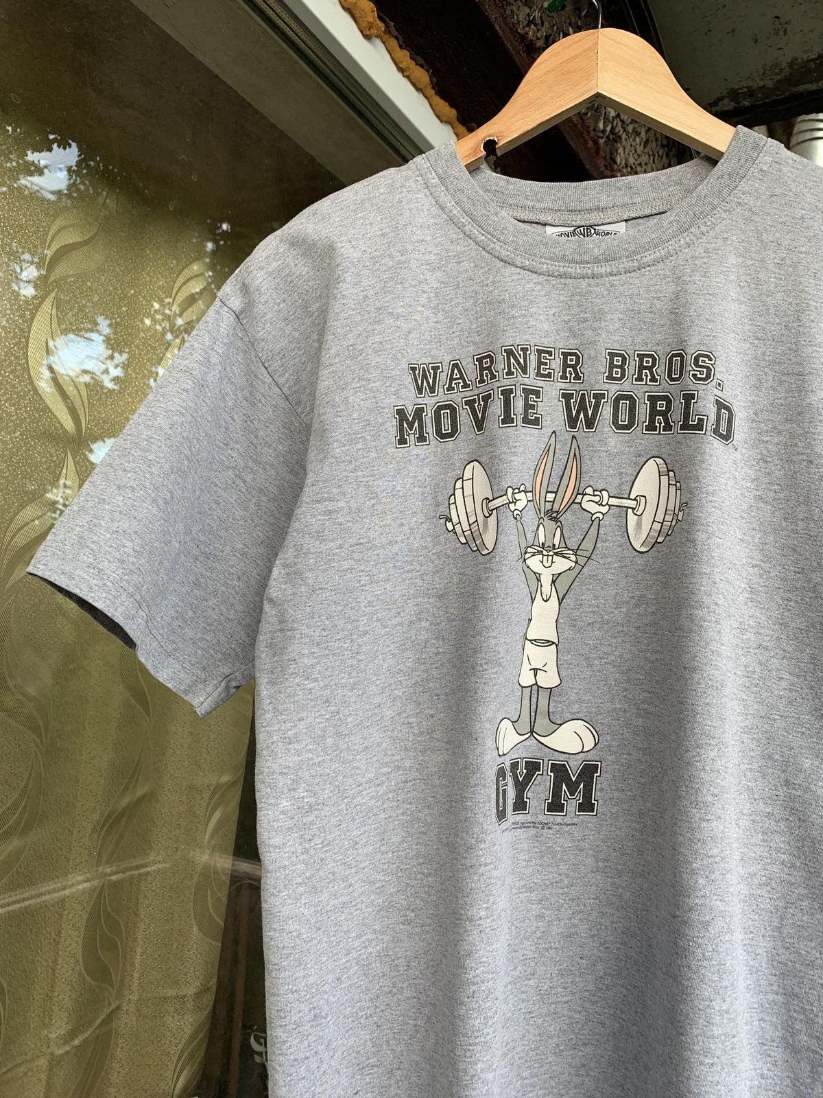 Cartoon Network 1997 Vintage Warner Bros Bugs Bunny Movie World Gym T-Shirt Size US M / EU 48-50 / 2 - 3 Thumbnail