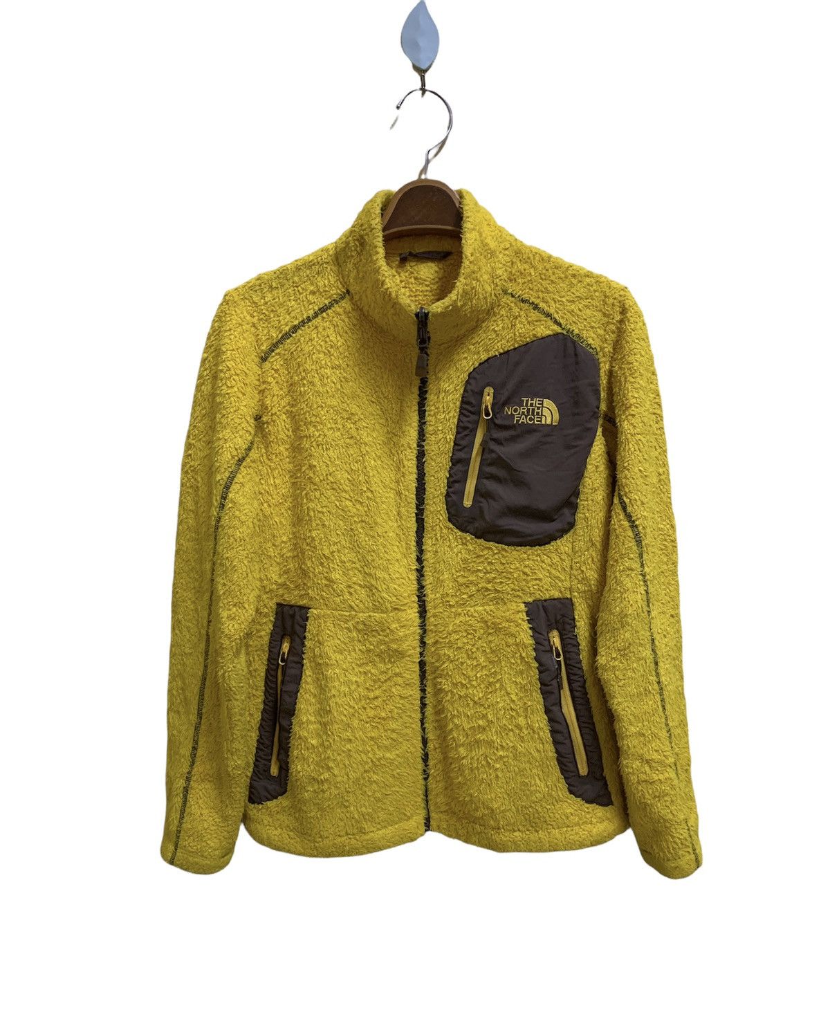 TNF fleece Patch Front Pocket yellow colour