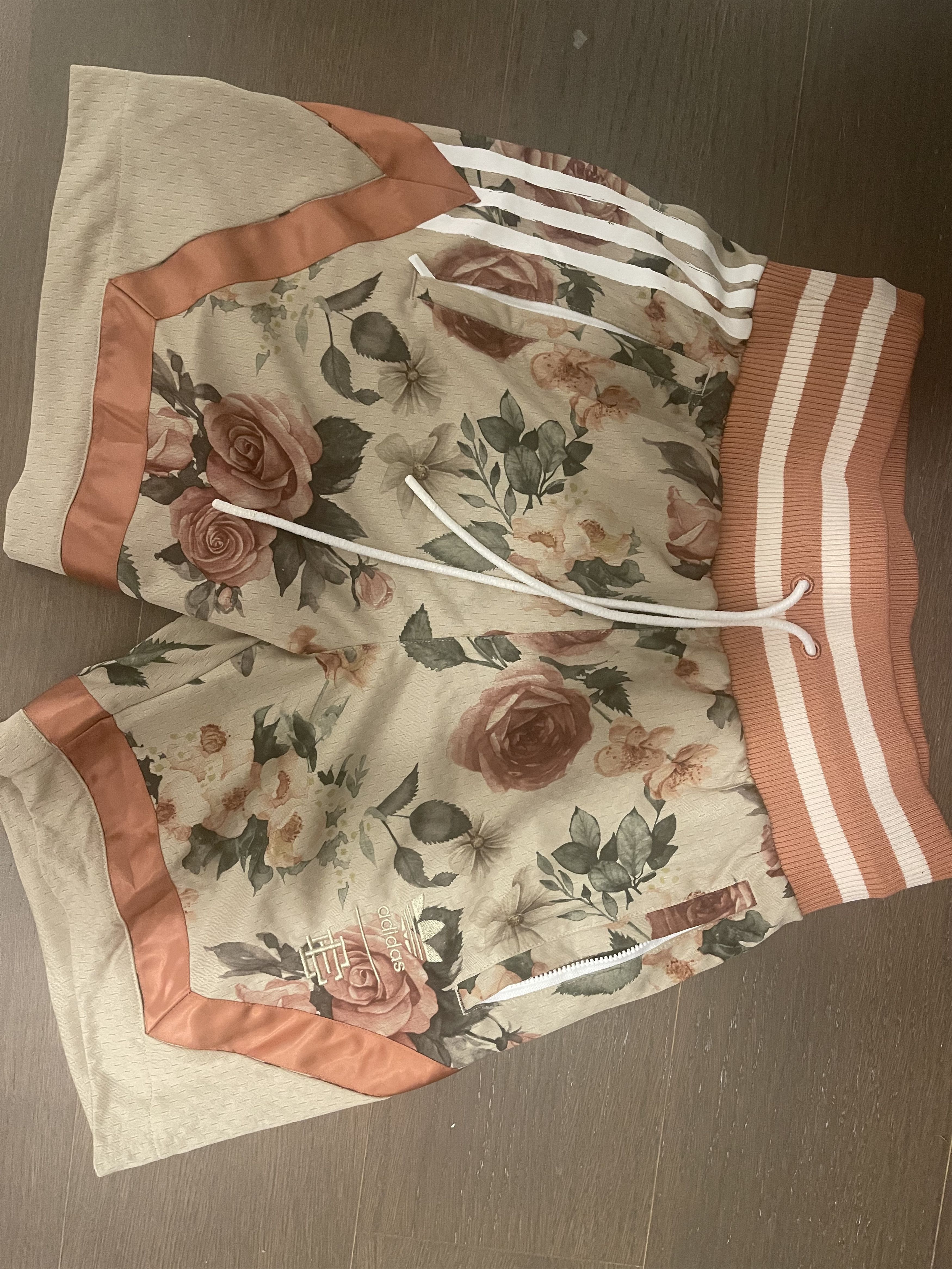 Adidas × Eric Emanuel EE x Adidas Floral Shorts Size US 30 / EU 46 - 1 Thumbnail