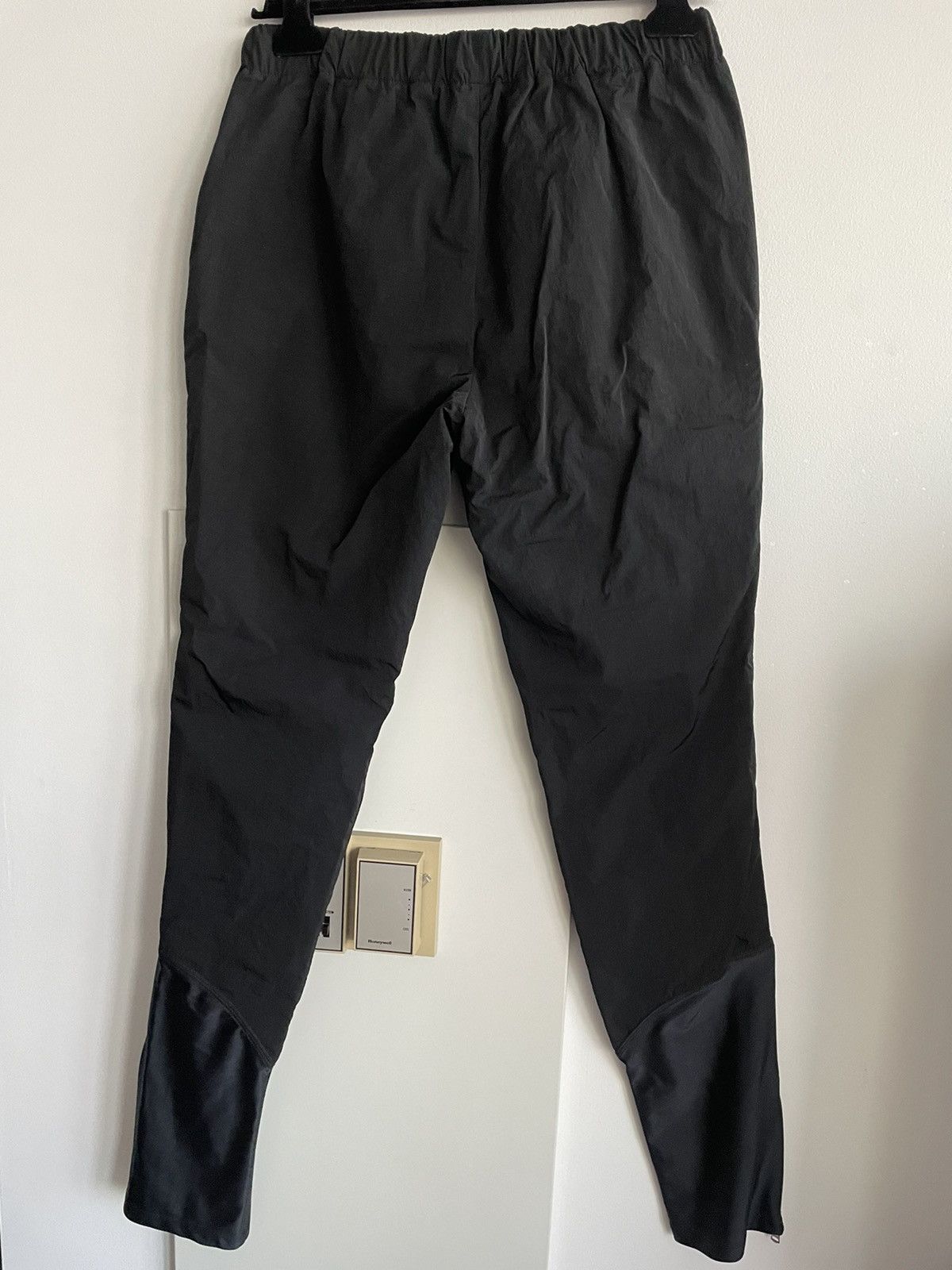 Gucci $1,500 Value Brand New Super Runway Gucci Jogging Pant Size US 33 - 17 Thumbnail