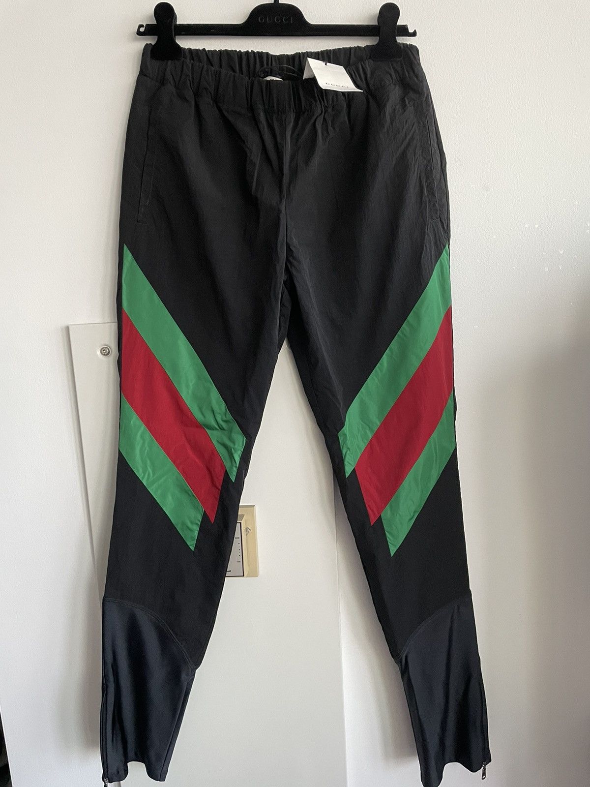 Gucci $1,500 Value Brand New Super Runway Gucci Jogging Pant Size US 33 - 1 Thumbnail