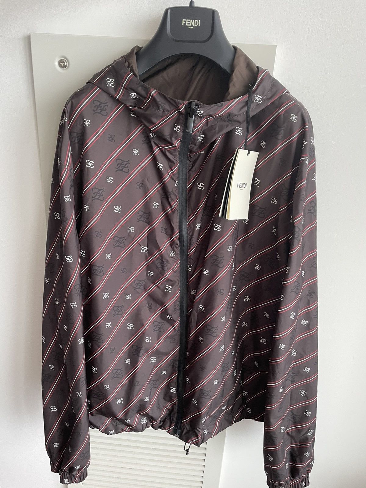 Fendi $2,500 Super Runway New FF Logo Reversible Bomber Jacket Size US S / EU 44-46 / 1 - 16 Thumbnail