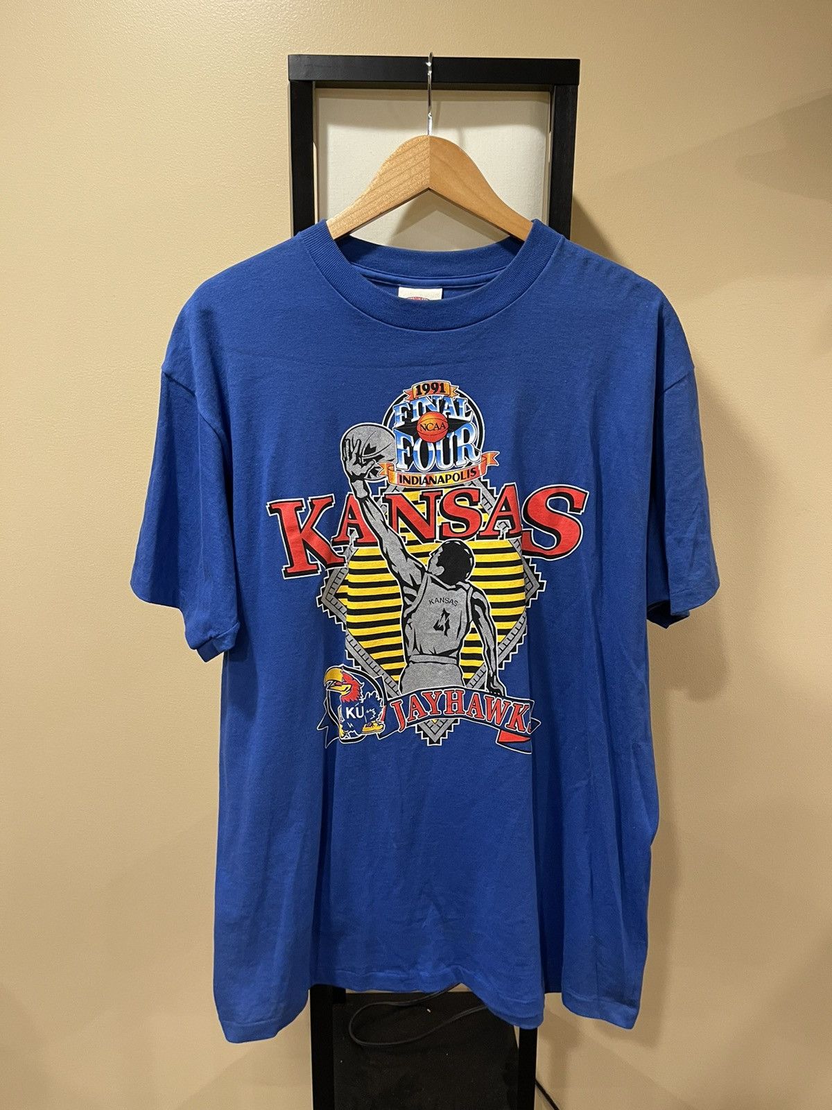 NCAA Vintage Kansas Jayhawks NCAA 1991 Final Four Blue Tee Size US XL / EU 56 / 4 - 1 Thumbnail