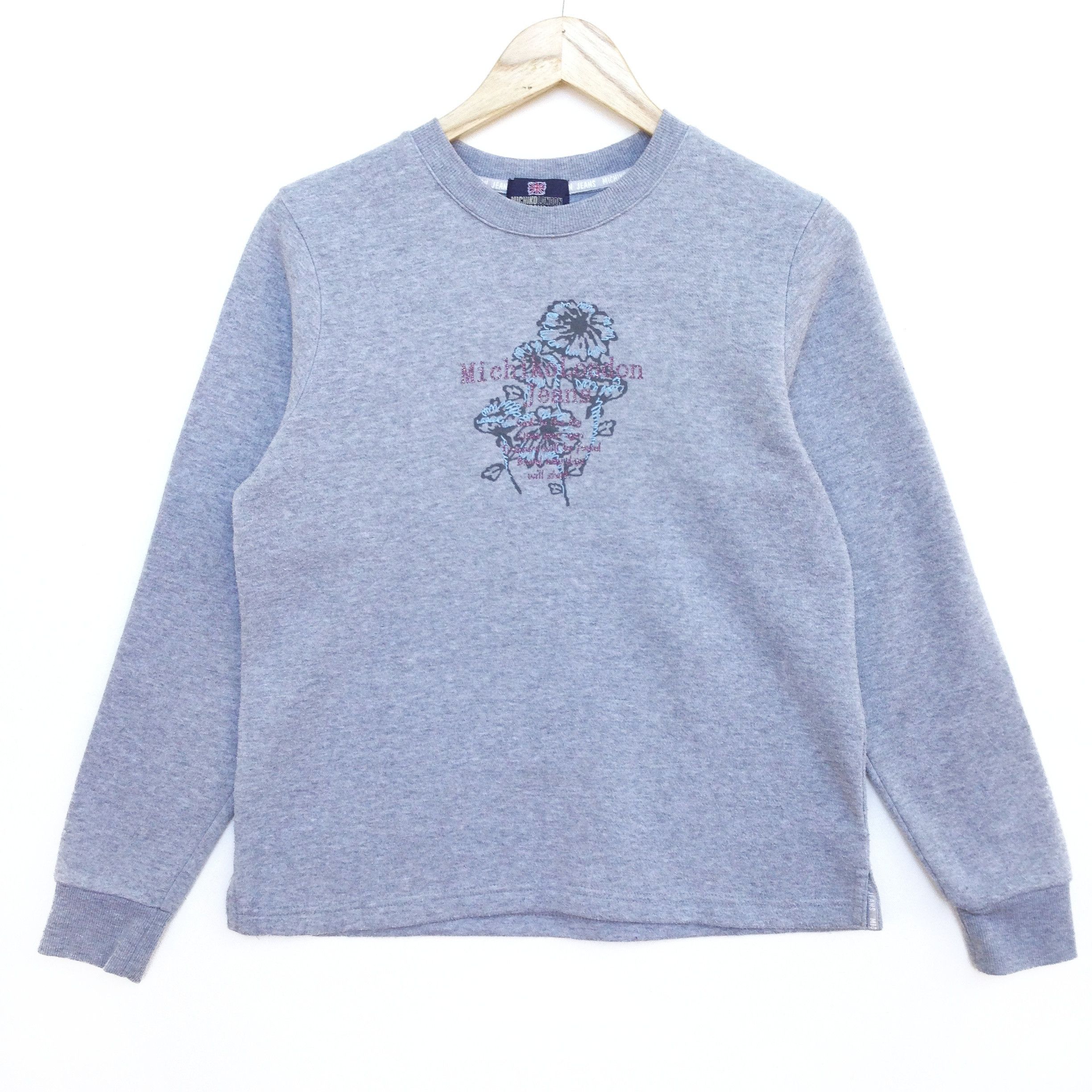 Michiko Koshino London Michiko London Sweatshirt Flour Design Pullover Crewneck Size US S / EU 44-46 / 1 - 1 Thumbnail