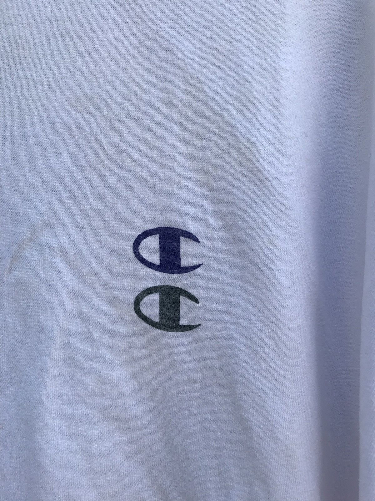 Champion Vintage champion big logo Size US L / EU 52-54 / 3 - 8 Thumbnail