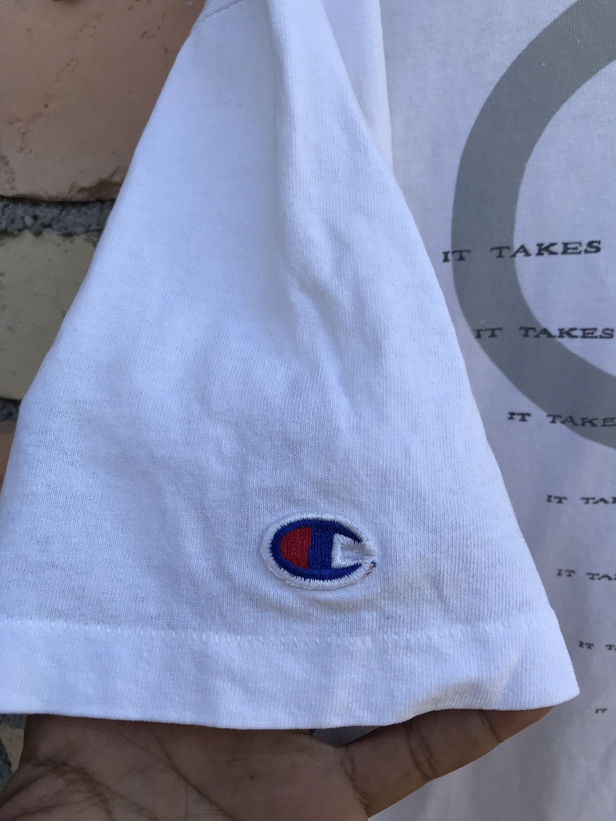 Champion Vintage champion big logo Size US L / EU 52-54 / 3 - 9 Thumbnail