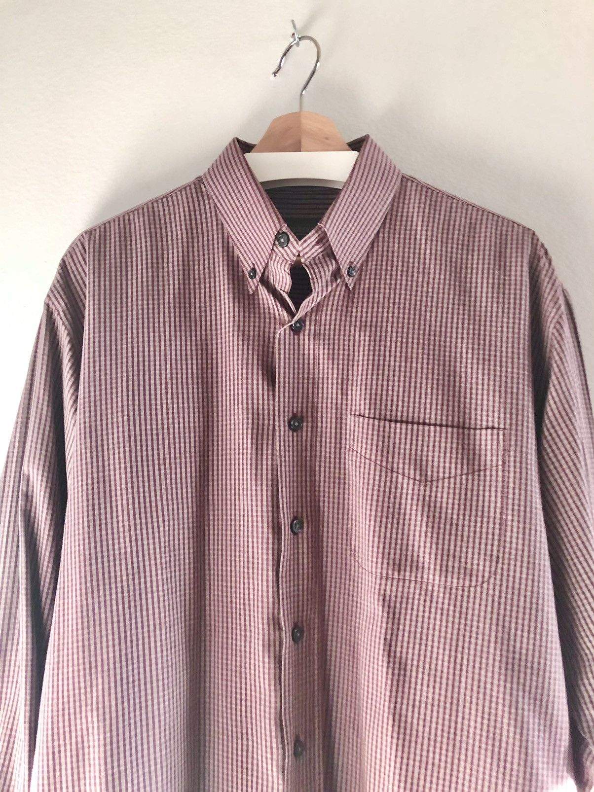 Van Heusen Vintage Van Heusen Plaid Check Button Camp Shirt Red Size US XL / EU 56 / 4 - 1 Thumbnail