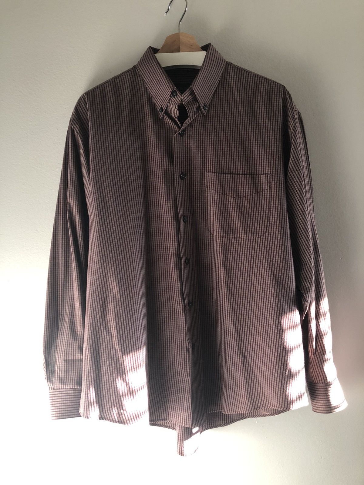 Van Heusen Vintage Van Heusen Plaid Check Button Camp Shirt Red Size US XL / EU 56 / 4 - 3 Thumbnail