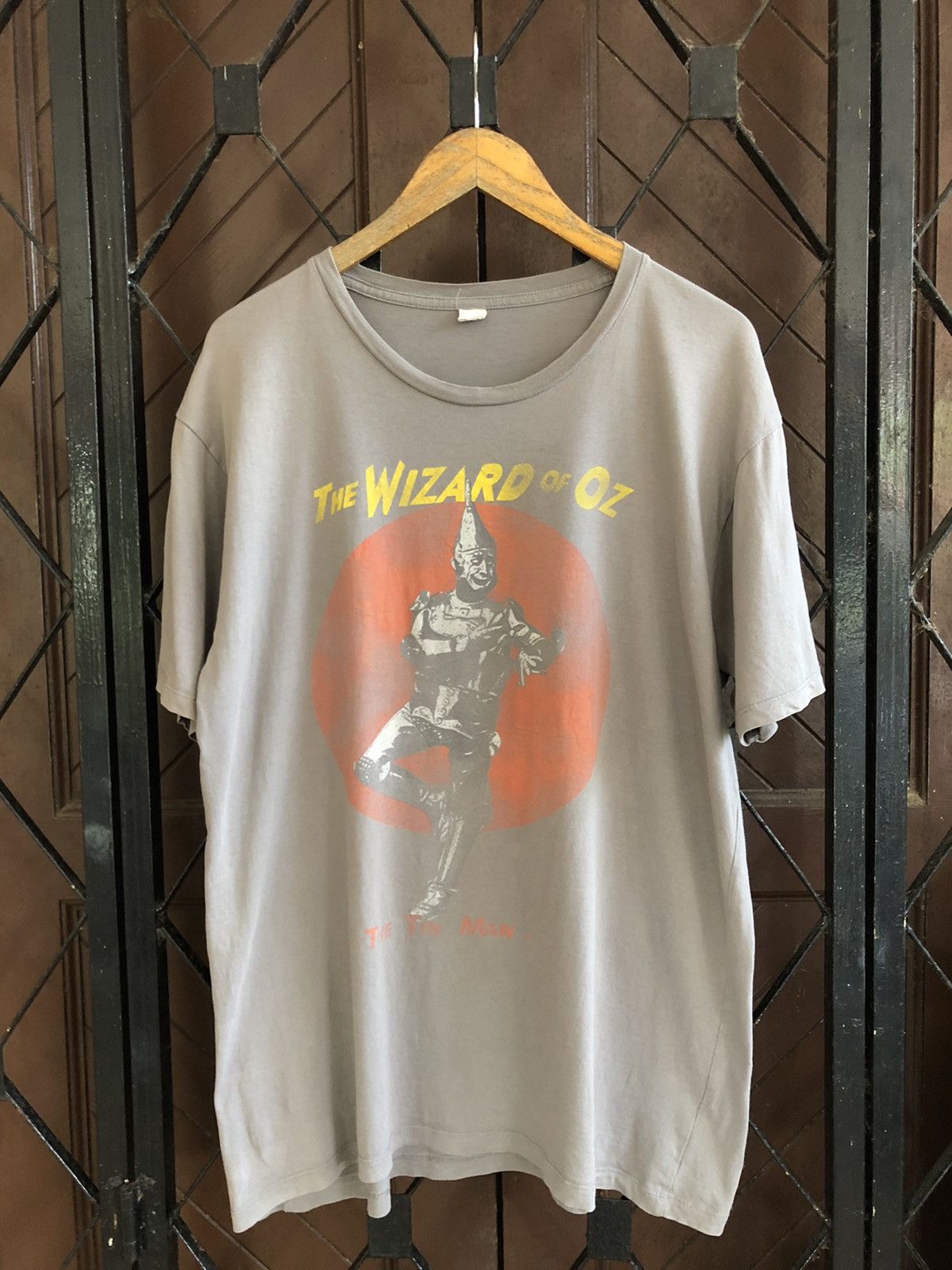 Other The Wizard of OZ The Tin Man TShirt Size US XL / EU 56 / 4 - 1 Thumbnail