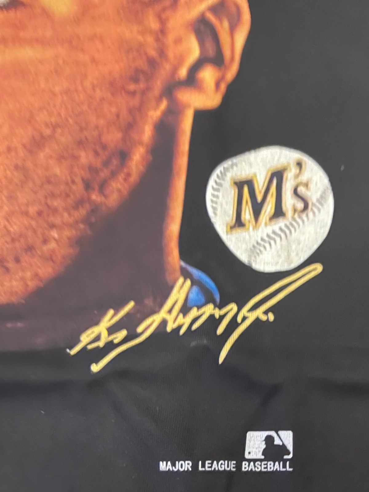MLB Custom Vintage Ken Griffey Jr T-Shirt Size US L / EU 52-54 / 3 - 4 Thumbnail