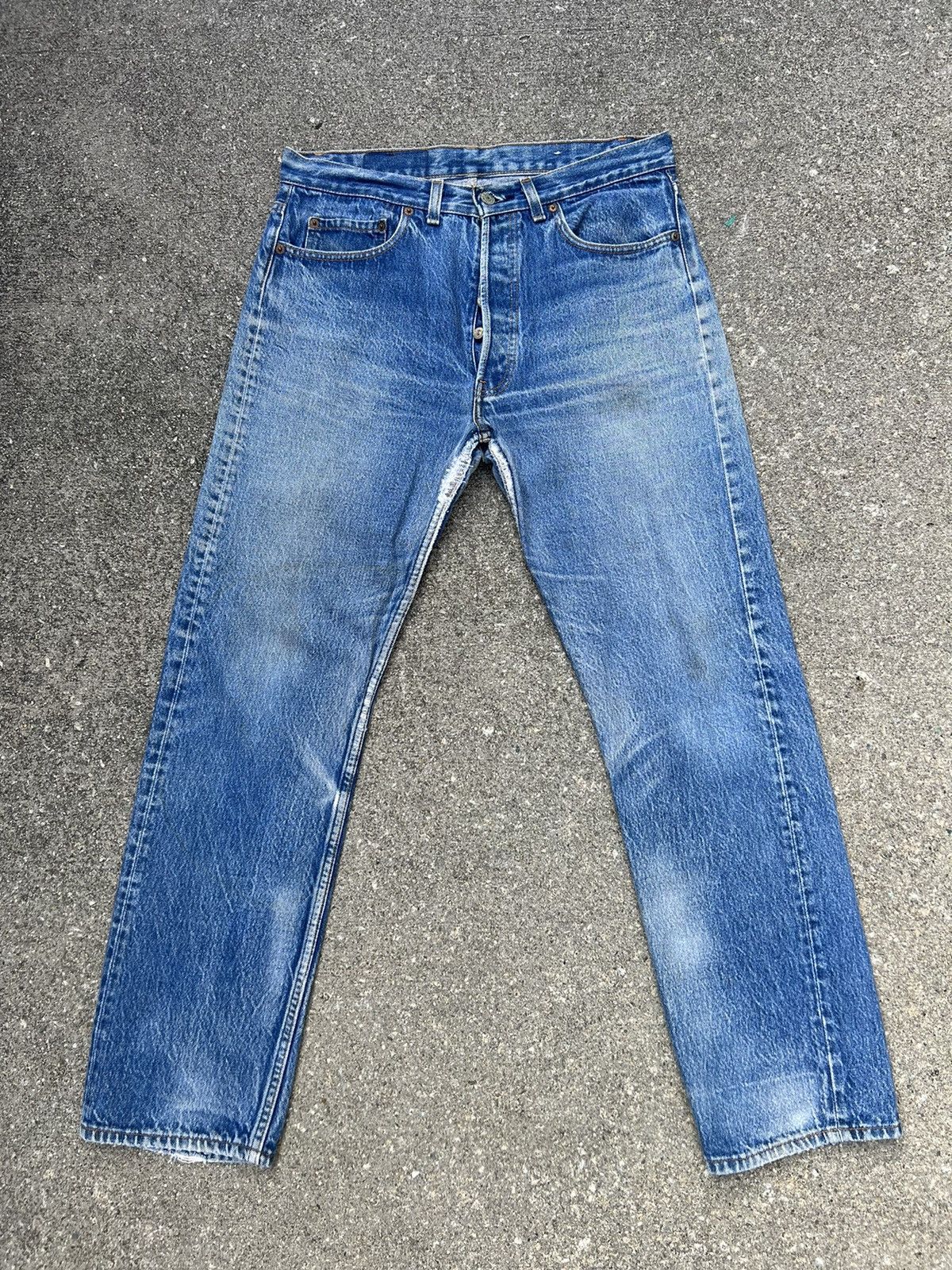 Levi's Vintage 80s Levi’s 501 Fade Denim Trashed Jeans Size US 33 - 1 Thumbnail