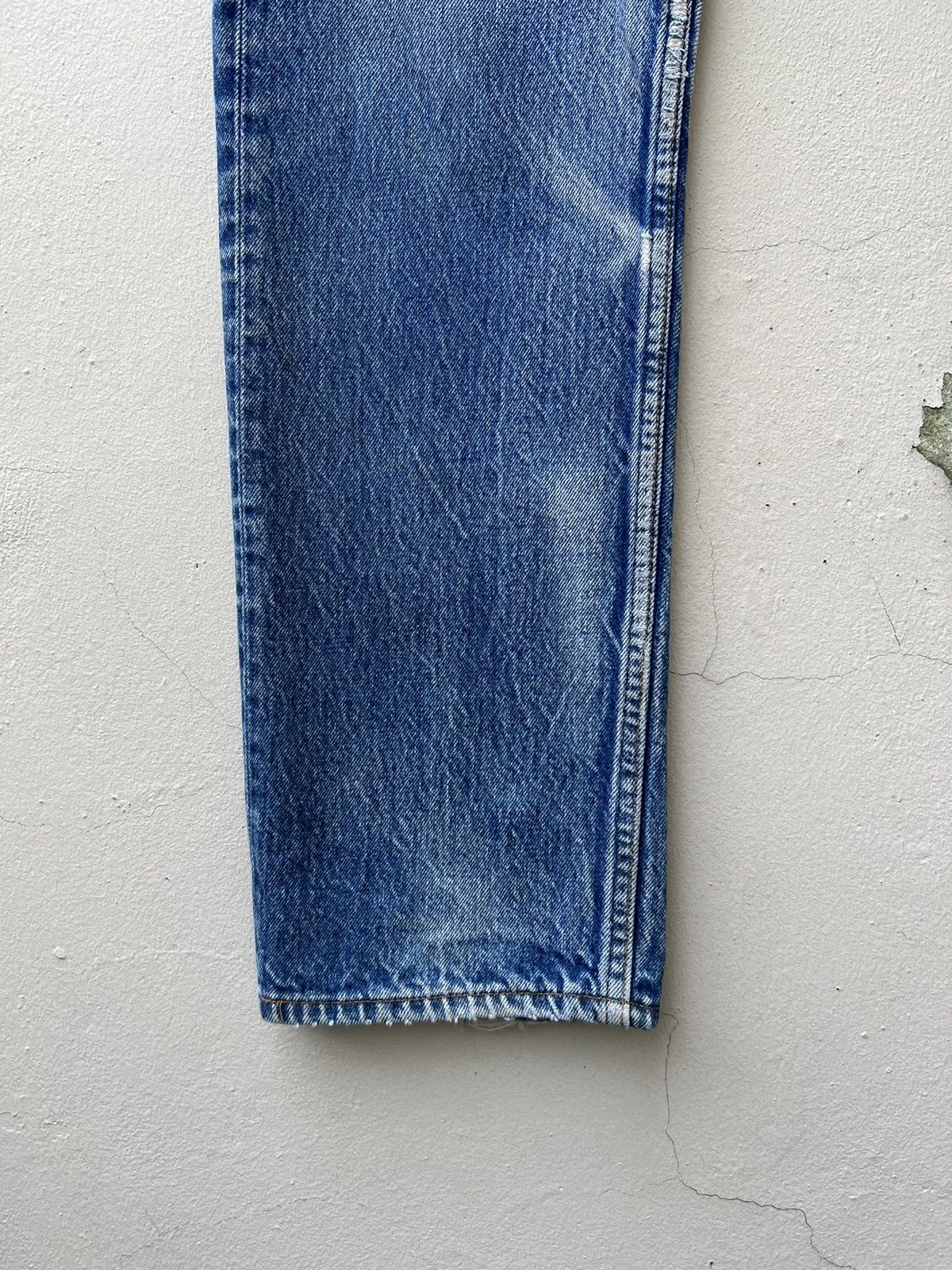 Levi's Vintage 80s Levi’s 501 Fade Denim Trashed Jeans Size US 33 - 11 Thumbnail