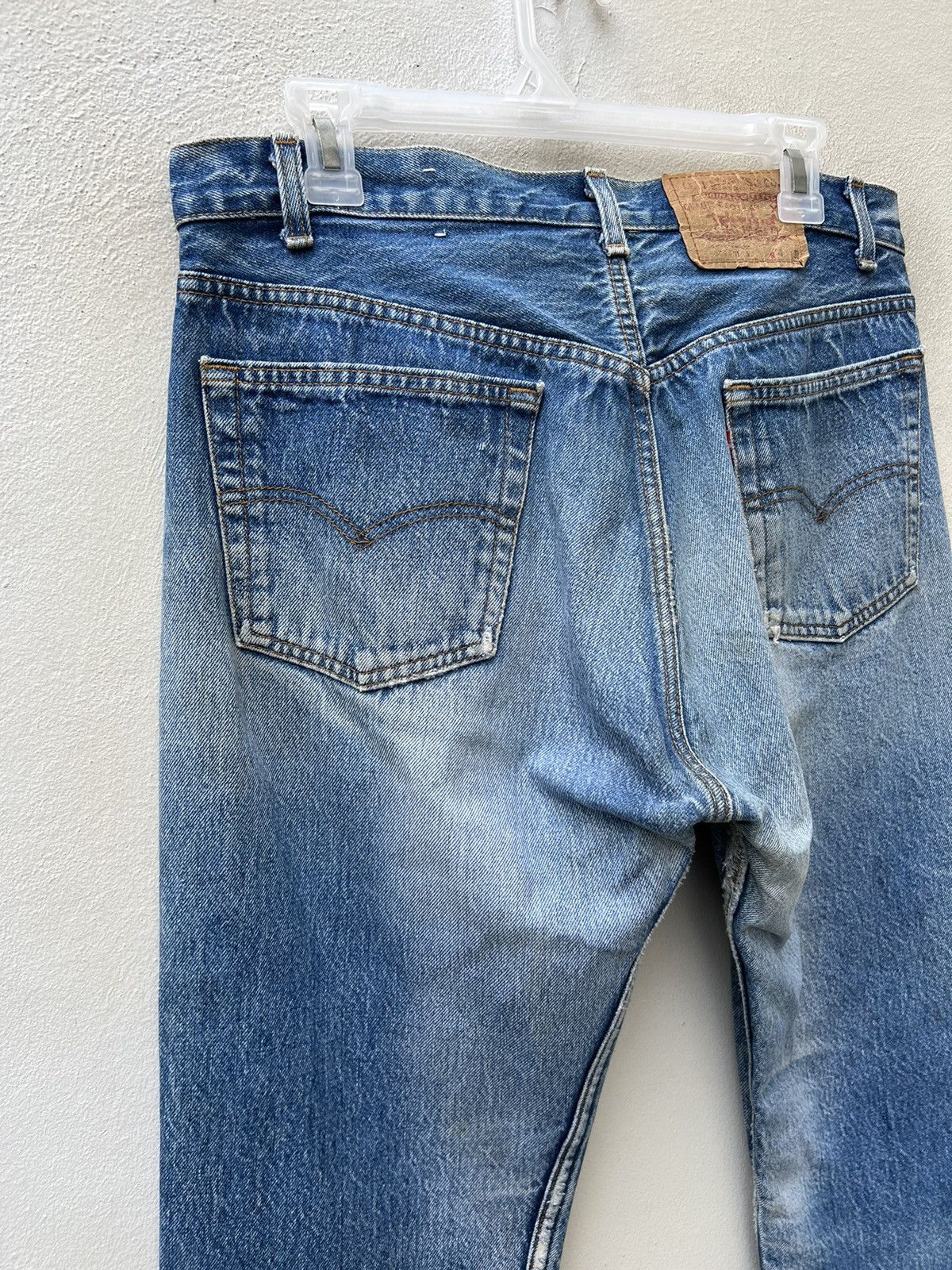 Levi's Vintage 80s Levi’s 501 Fade Denim Trashed Jeans Size US 33 - 16 Thumbnail