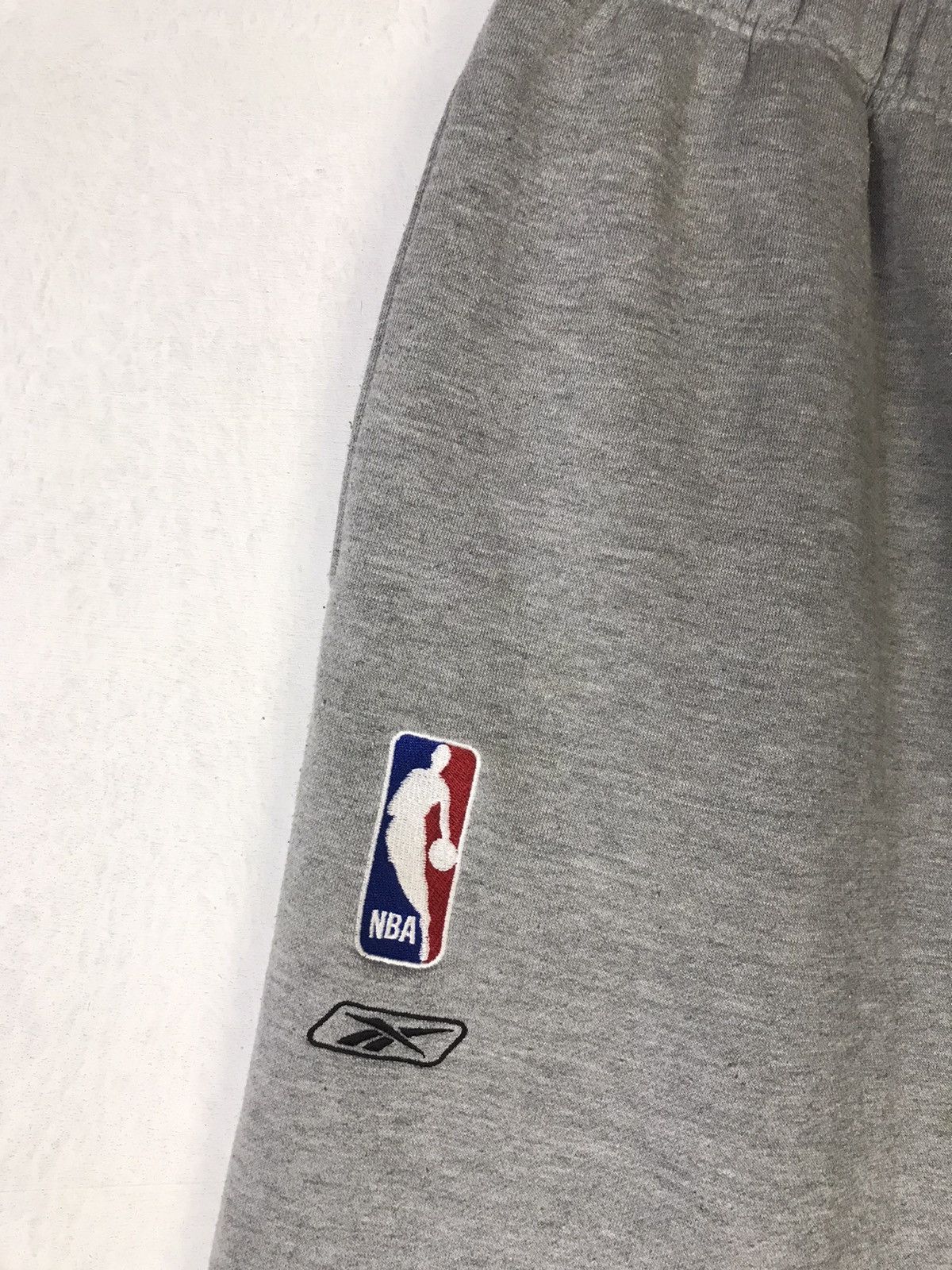 NBA × Reebok × Vintage Reebok NBA Sweatpants Size US 32 / EU 48 - 3 Thumbnail