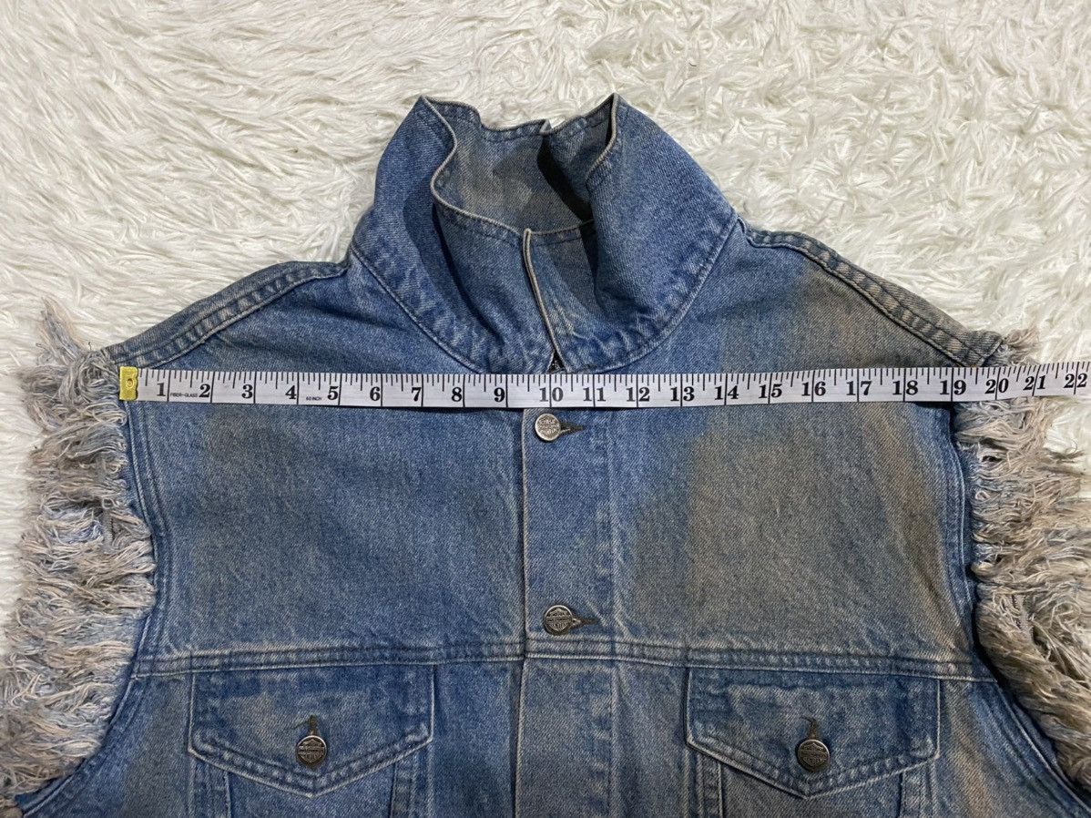 Harley Davidson Harley Davidson Sleeveless Distressed Denim Trucker Jacket Size US XL / EU 56 / 4 - 17 Thumbnail