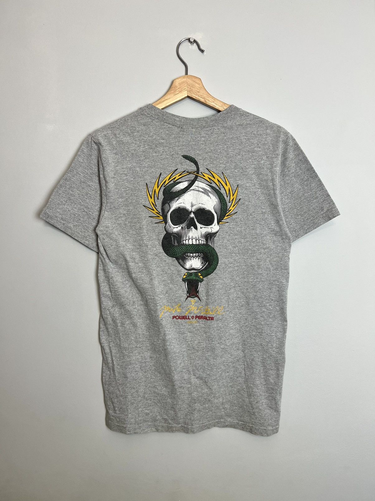 Bones 90S VINTAGE POWELL PERALTA SKELETON T SHIRT Size US S / EU 44-46 / 1 - 1 Thumbnail