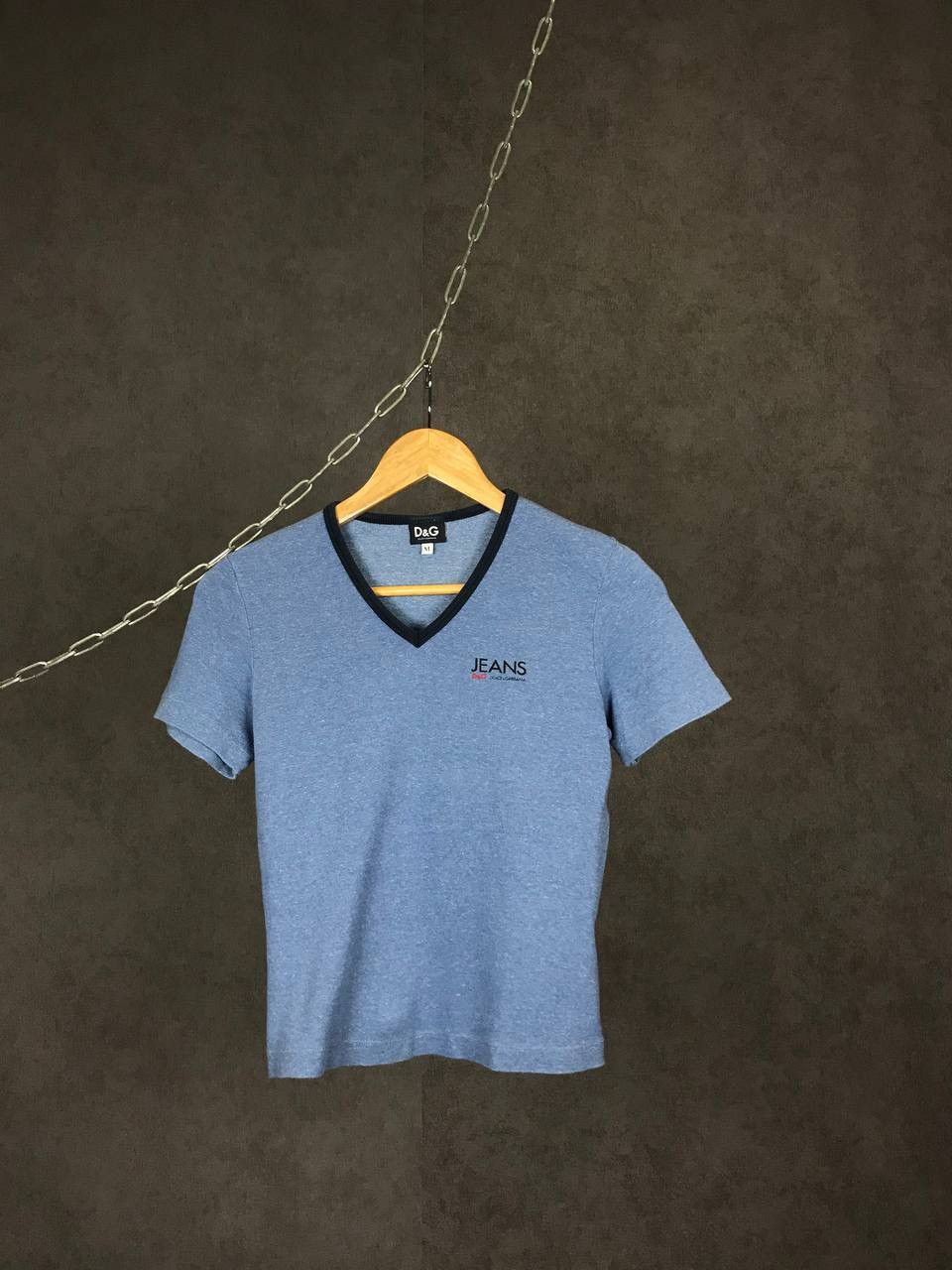 Dolce & Gabbana Dolce & Gabbana D&G vintage luxury v neck woman’s tee Size US XXS / EU 40 - 1 Thumbnail