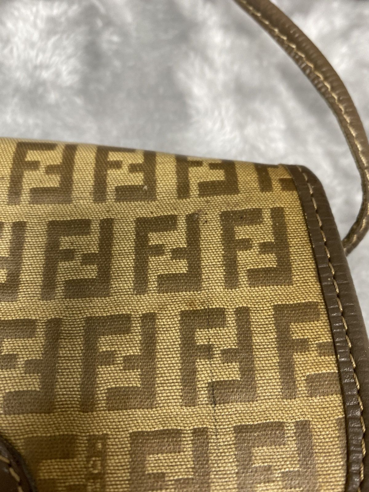 Fendi Vintage Fendi Monogram Sholder Bag Size ONE SIZE - 3 Thumbnail
