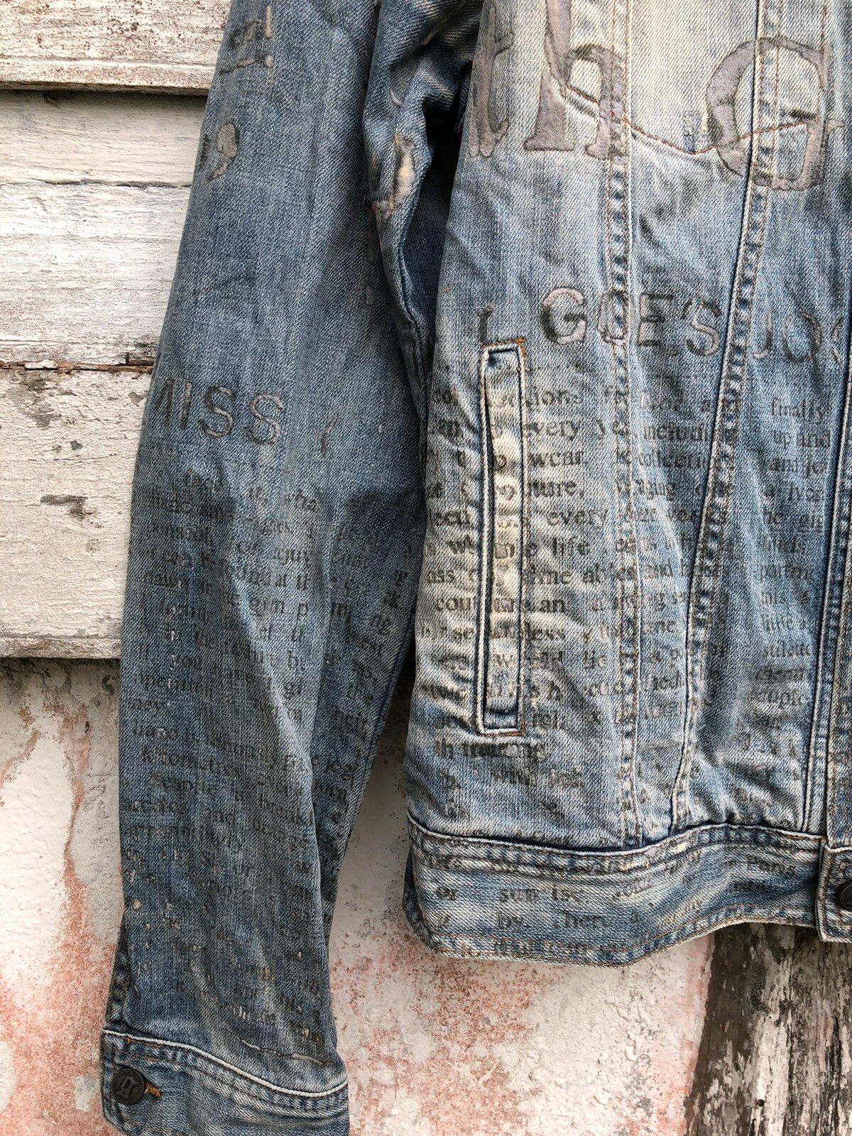 Archival Clothing Archived Galliano Poetic Printed Blue Washed Denim Trucker Size US M / EU 48-50 / 2 - 7 Thumbnail