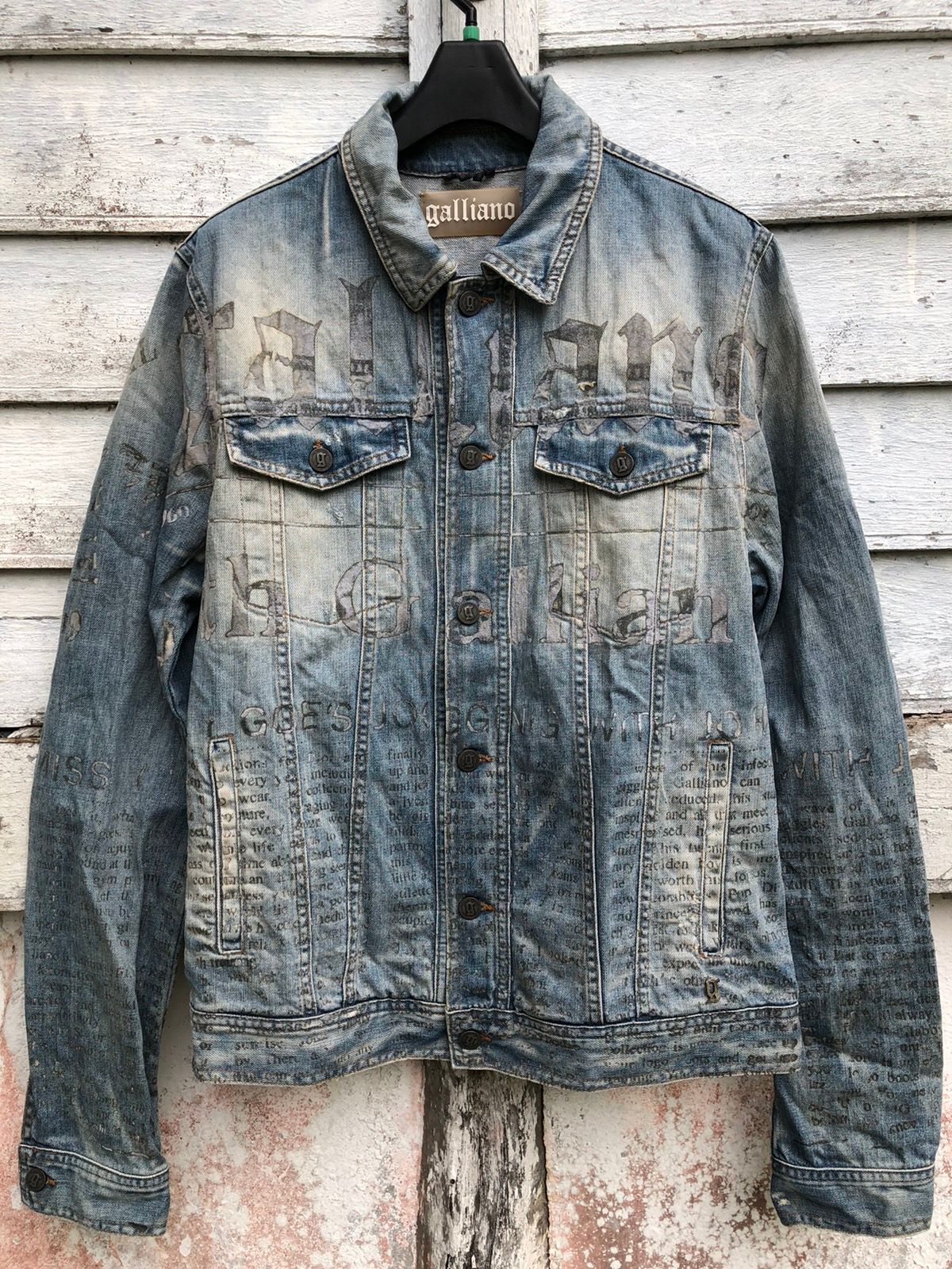 Archival Clothing Archived Galliano Poetic Printed Blue Washed Denim Trucker Size US M / EU 48-50 / 2 - 1 Preview