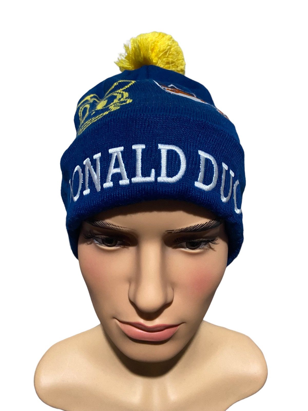 Disney 🔥SALE se🔥DONALD DUCK NICE DESIGN BEANIE Size ONE SIZE - 2 Thumbnail