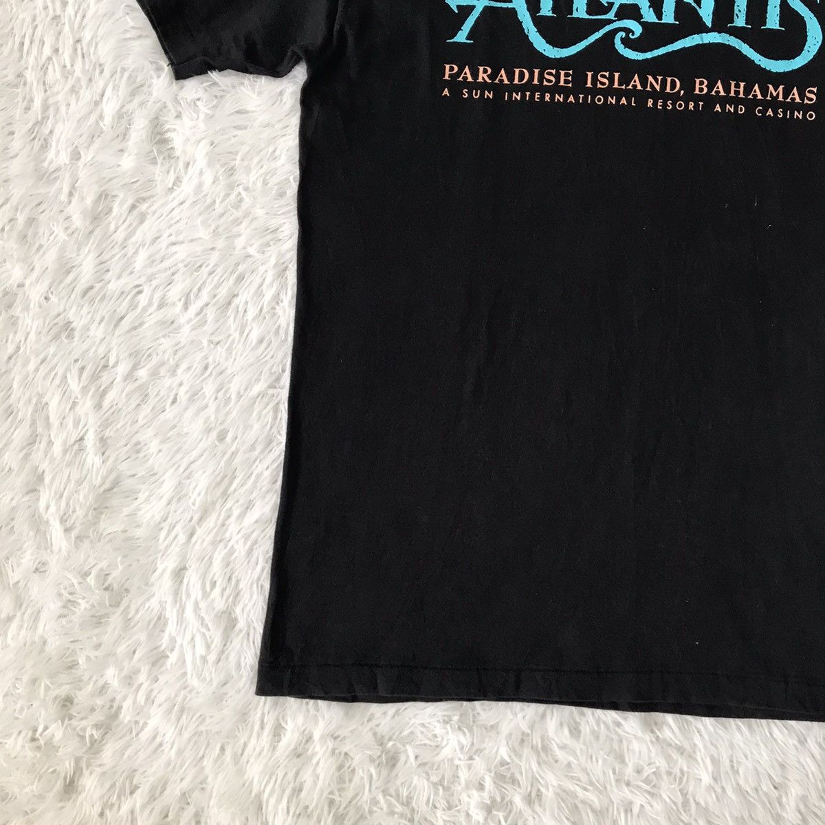 Hanes × Vintage 💥Steals💥Vtg 90s Atlantis Paradise Island Bahamas Tee Size US M / EU 48-50 / 2 - 3 Thumbnail