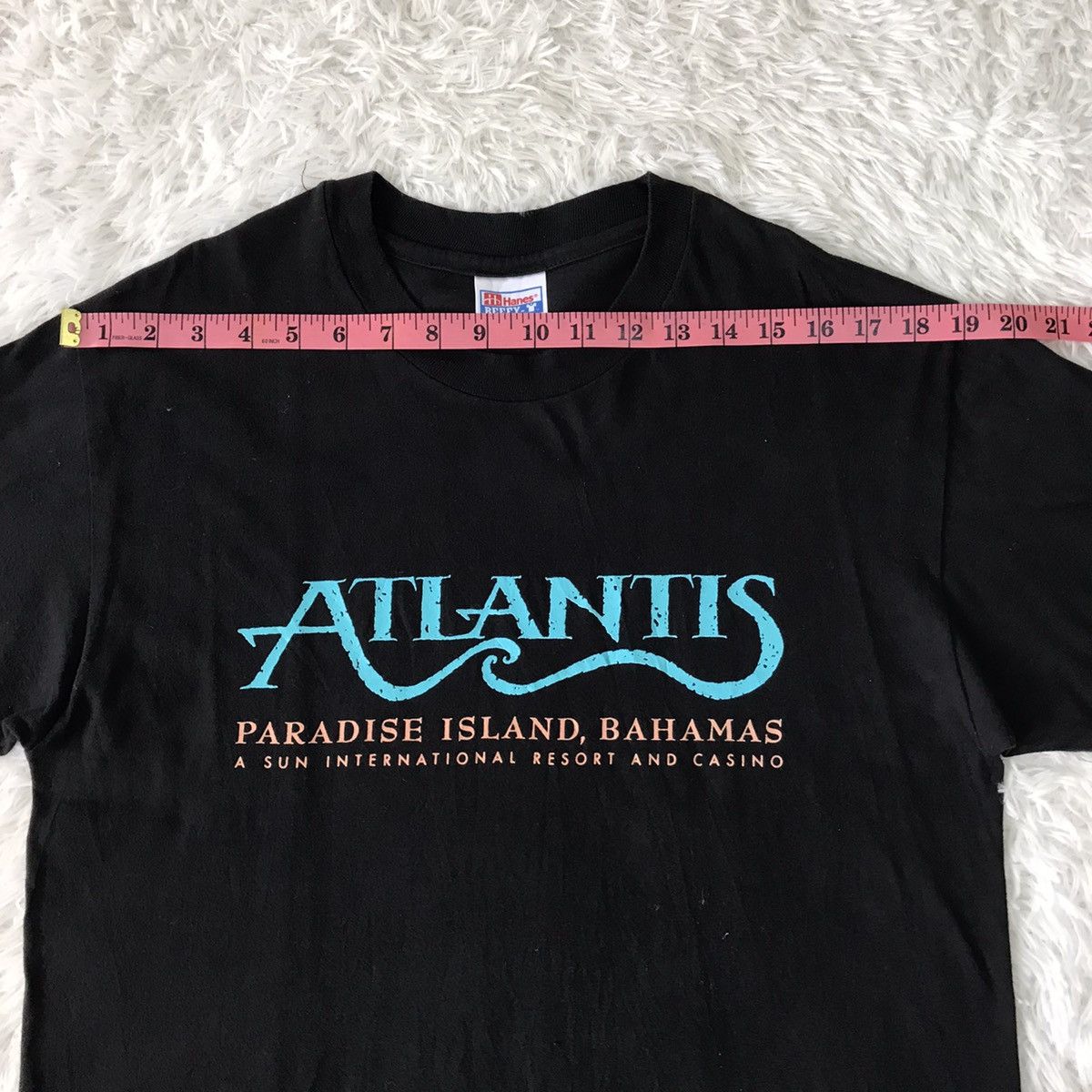Hanes × Vintage 💥Steals💥Vtg 90s Atlantis Paradise Island Bahamas Tee Size US M / EU 48-50 / 2 - 19 Thumbnail