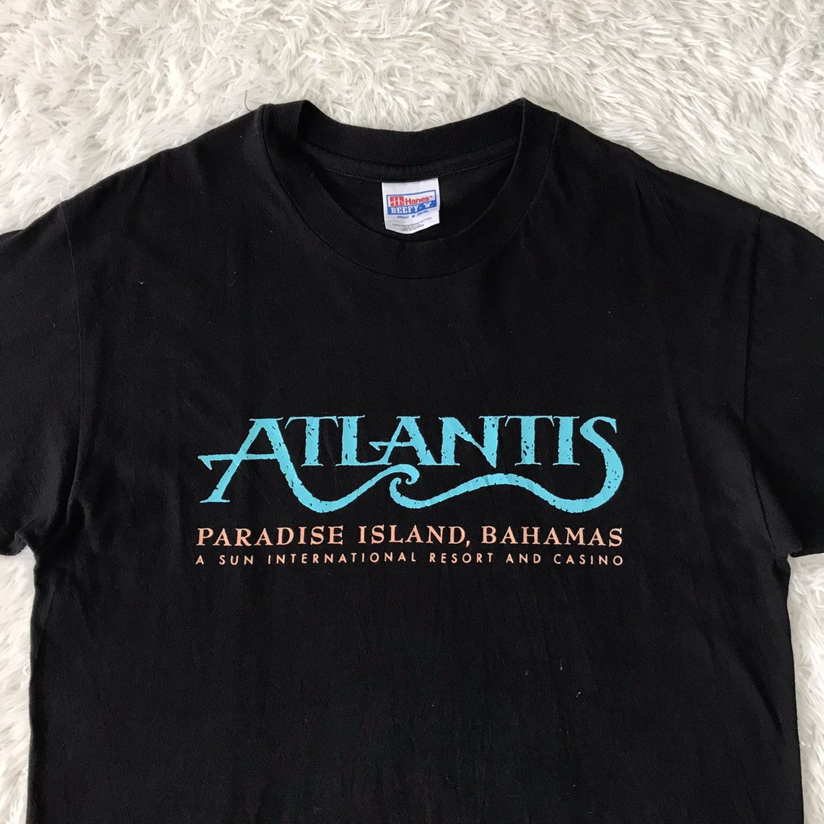 Hanes × Vintage 💥Steals💥Vtg 90s Atlantis Paradise Island Bahamas Tee Size US M / EU 48-50 / 2 - 7 Thumbnail