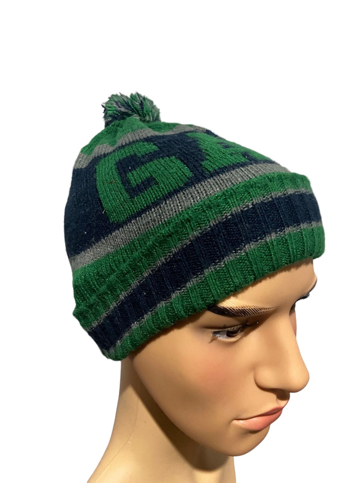 🔥SALE🔥GAP NICE DESIGN KNITTED BEANIE