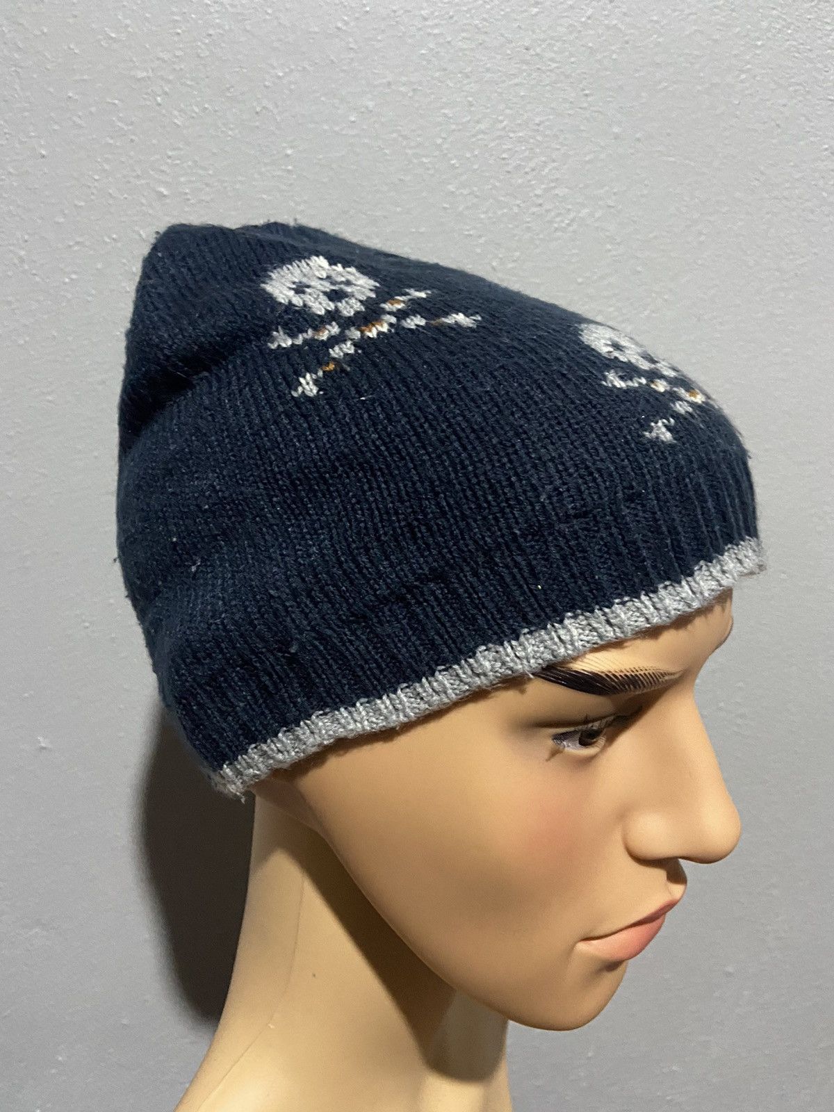 Zara 🔥SALE🔥ZARA SKULLS DESIGN BEANIE Size ONE SIZE - 3 Thumbnail