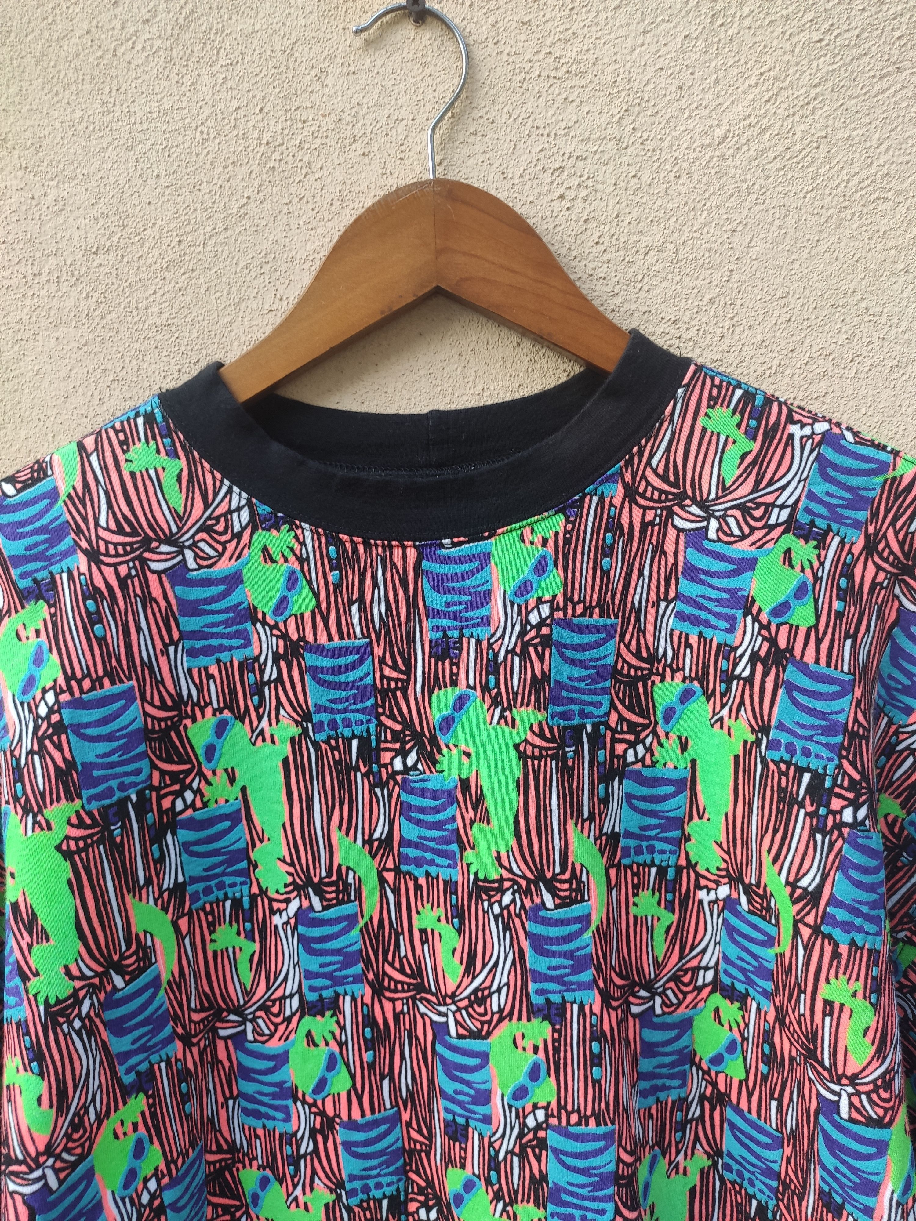 Vintage Vintage 90s Gecko Hawaii full print t shirt Size US L / EU 52-54 / 3 - 2 Thumbnail