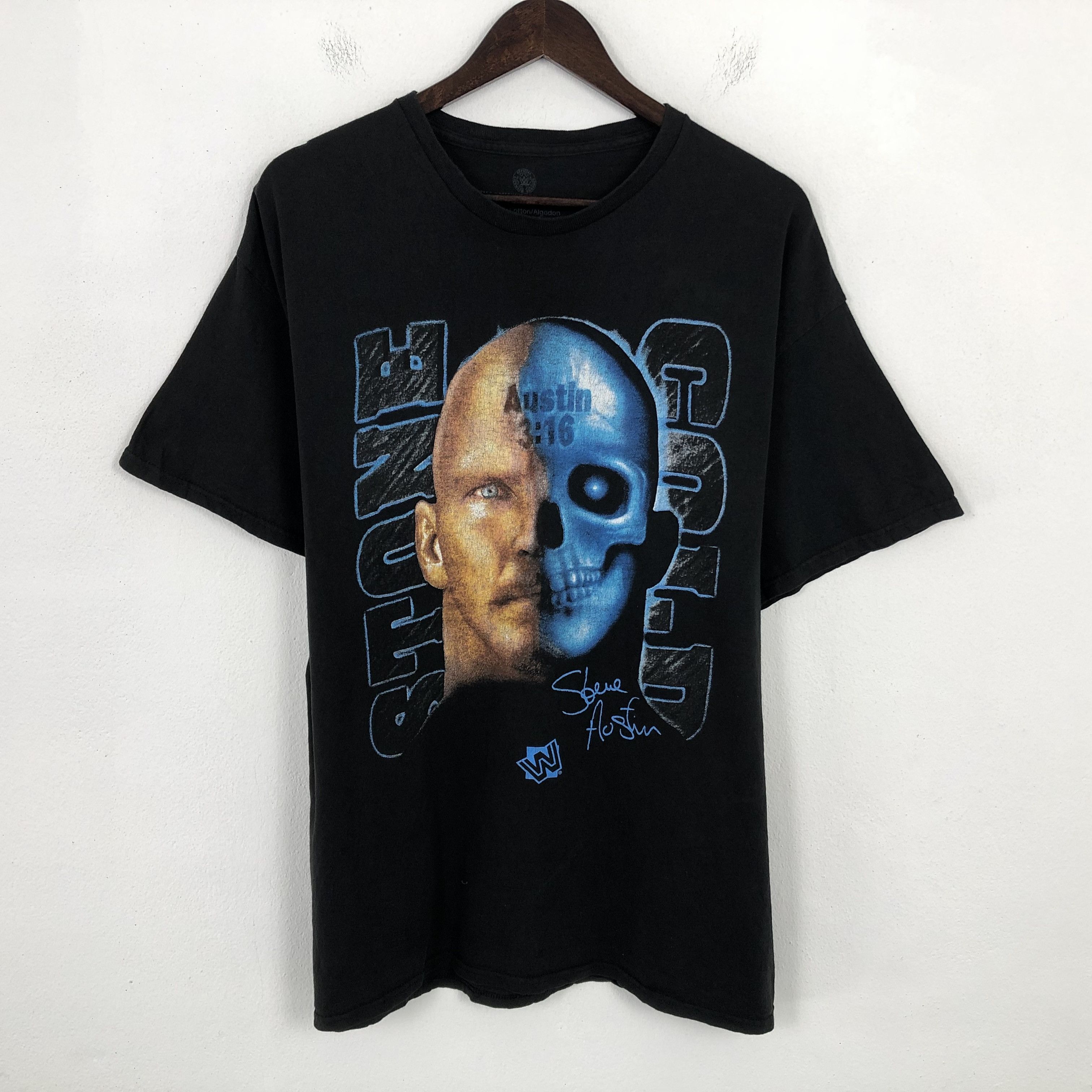 Vintage Stone Cold WWE Nice Design T-shirt