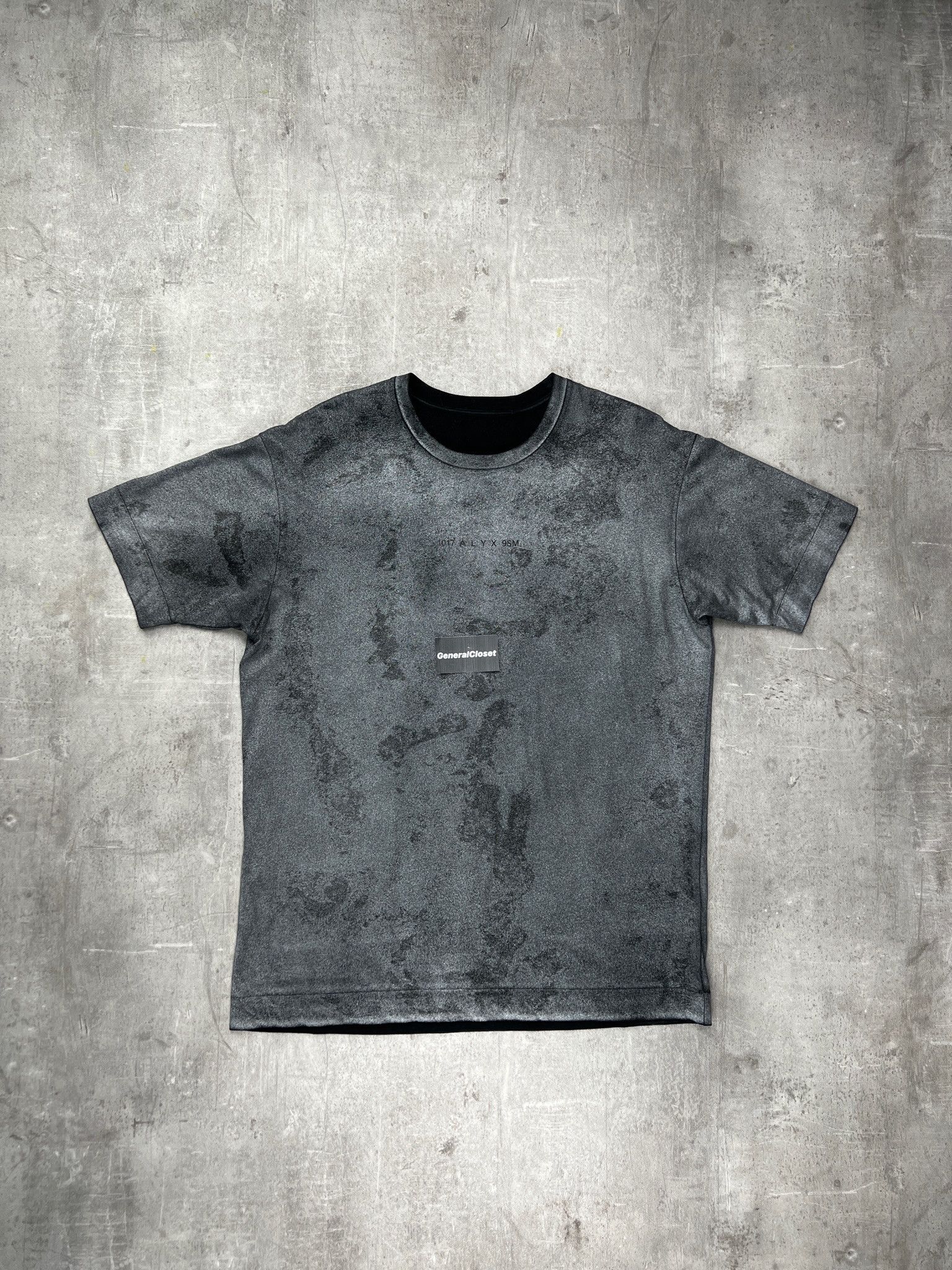 1017 ALYX 9SM Graphic Concrete Logo T Shirt Size US XL / EU 56 / 4 - 2 Thumbnail