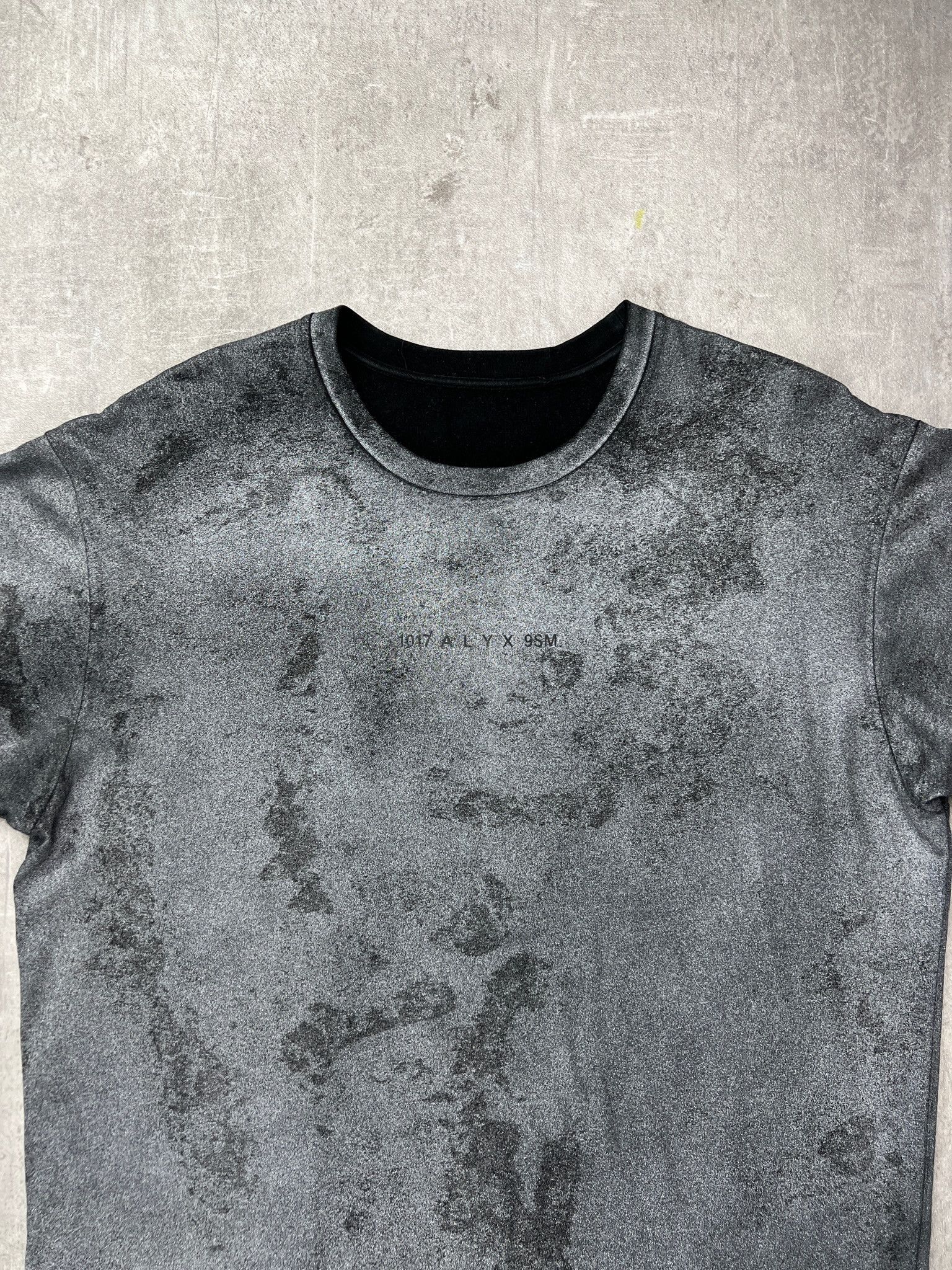 1017 ALYX 9SM Graphic Concrete Logo T Shirt Size US XL / EU 56 / 4 - 4 Thumbnail
