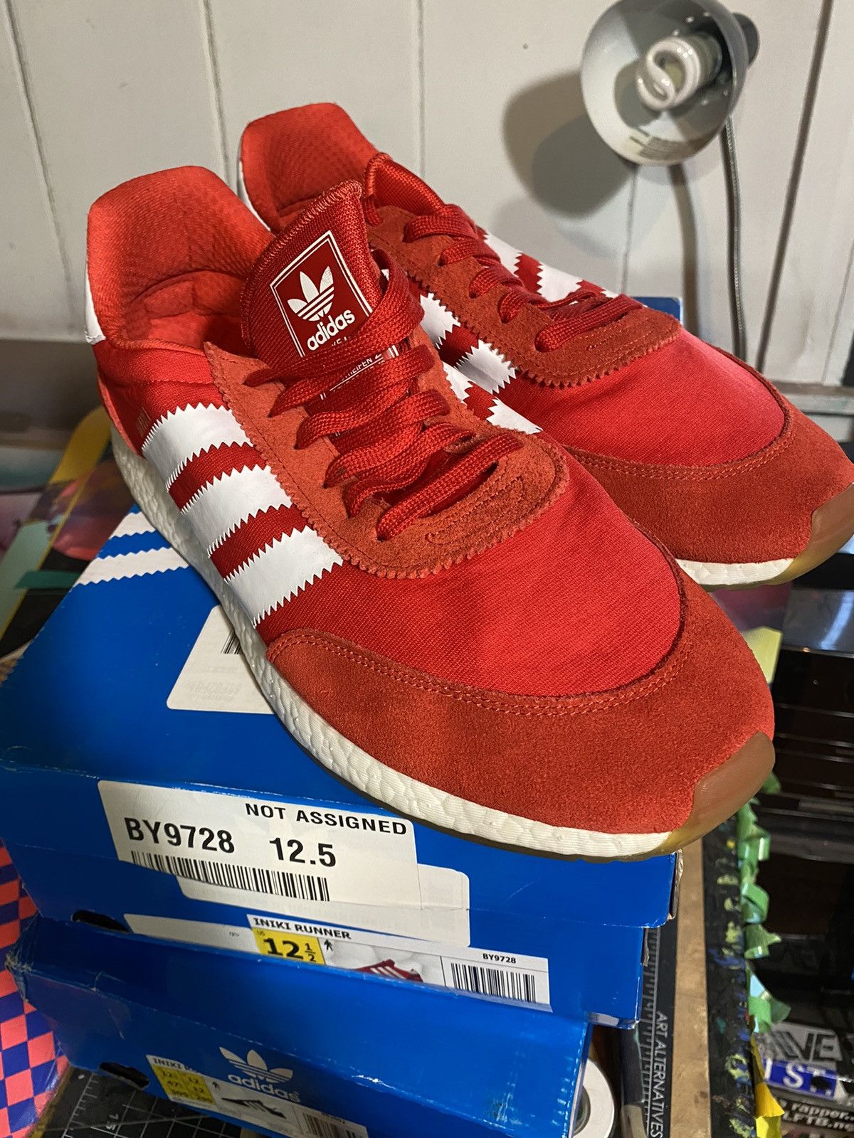 Iniki runner red sale